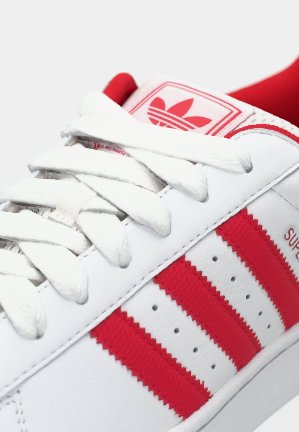 SUPERSTAR II UNISEX - Baskets - footwear white/better scarlet/gold-coloured metallic