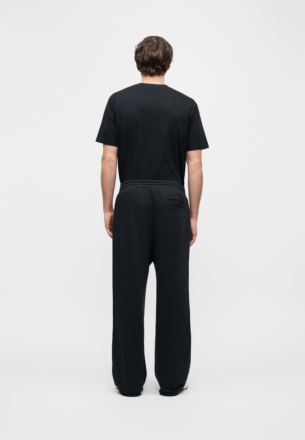 LINEAR GRAPHIC PANT - Tracksuit bottoms - black