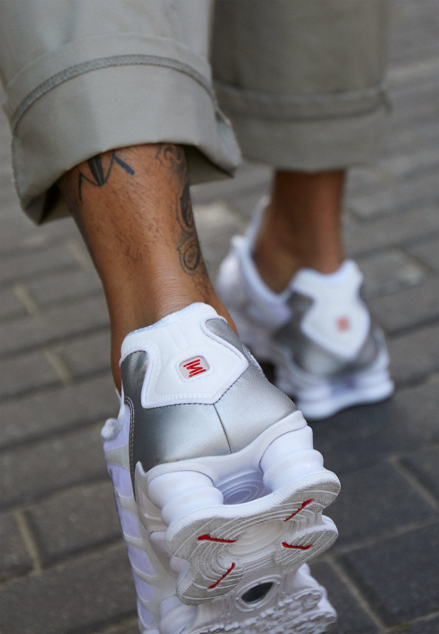 SHOX TL - Trainers - white metallic silver max orange white