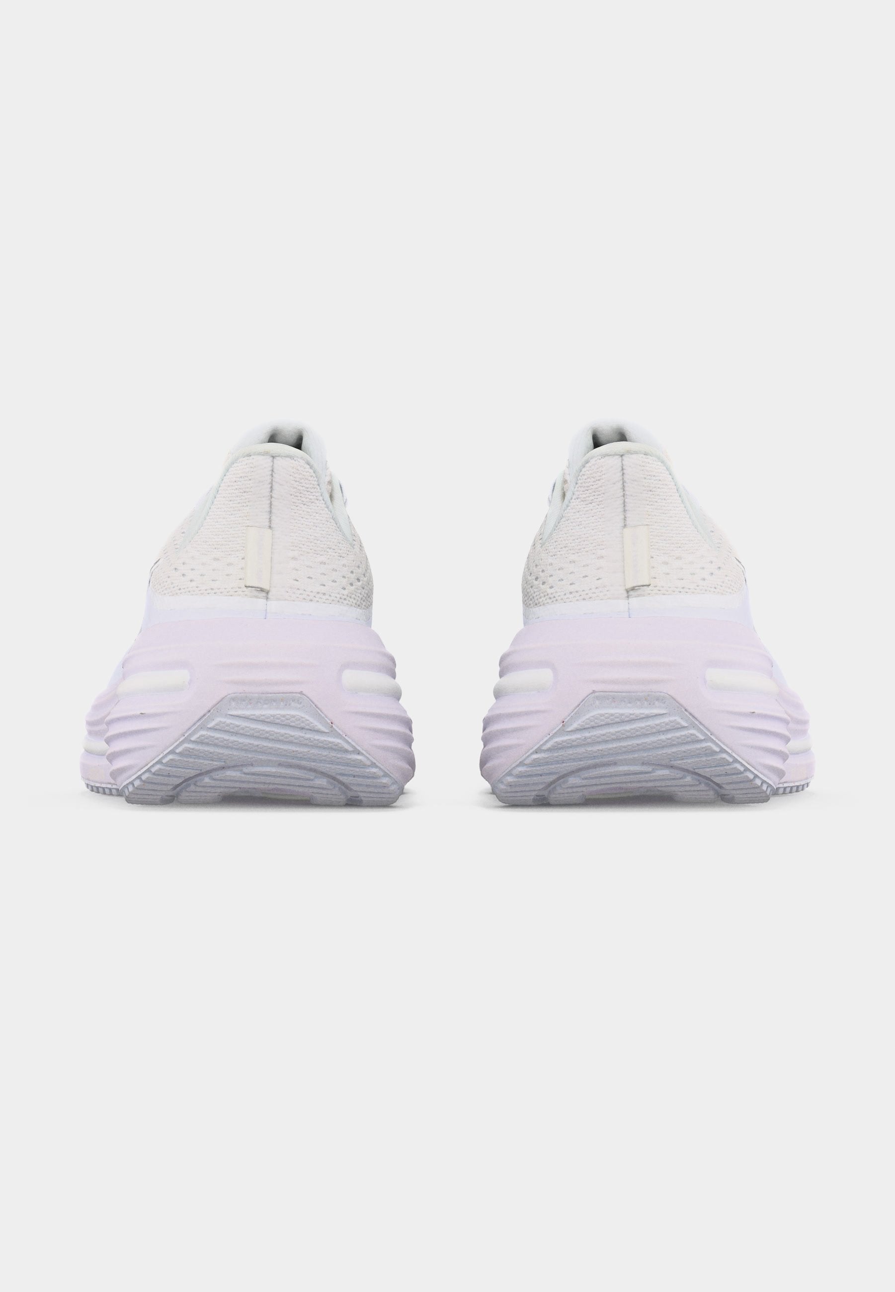 AIR WINFLO 12 - Road running shoes - white/summit white