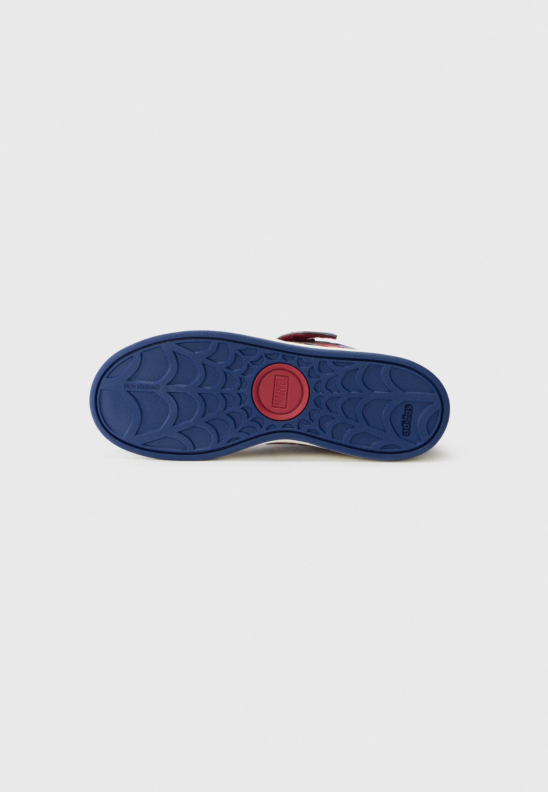 GRAND COURT SPIDER-MAN UNISEX - Road running shoes - dark blue/active maroon/off-white