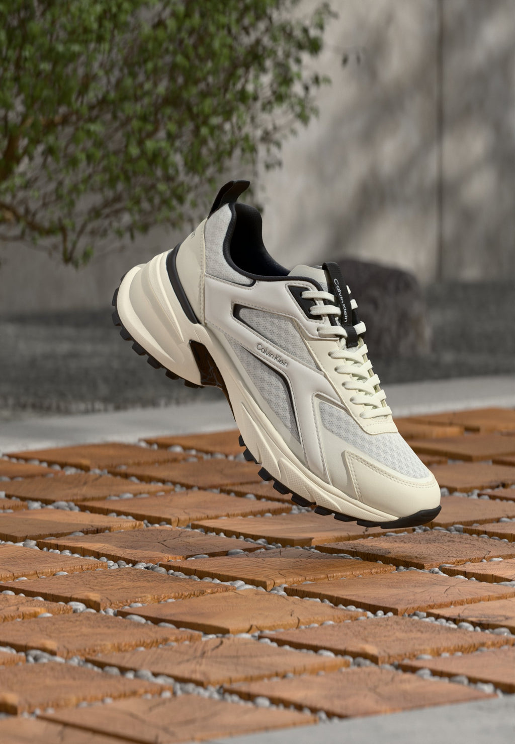 HIKE RUN - Trainers - bright white/black