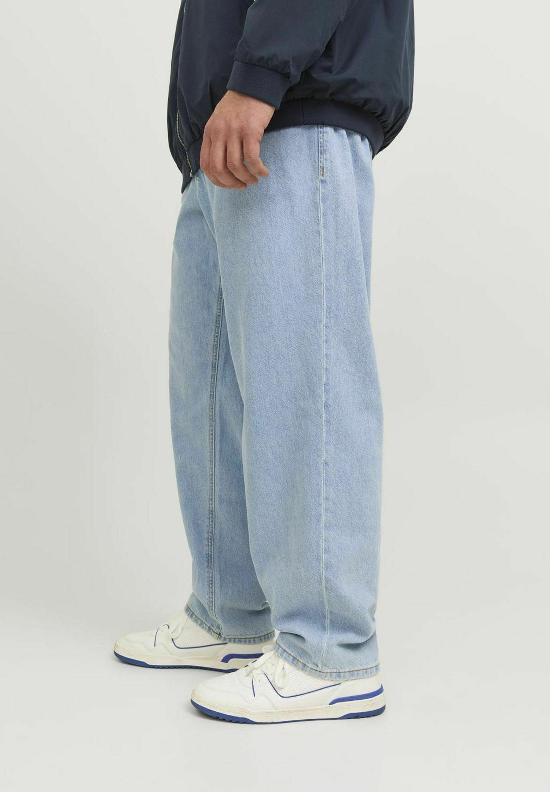 Relaxed Fit Plus Size JJICHRIS JJORIGINAL SQ 738 NOOS PLS - Relaxed fit jeans - blue denim