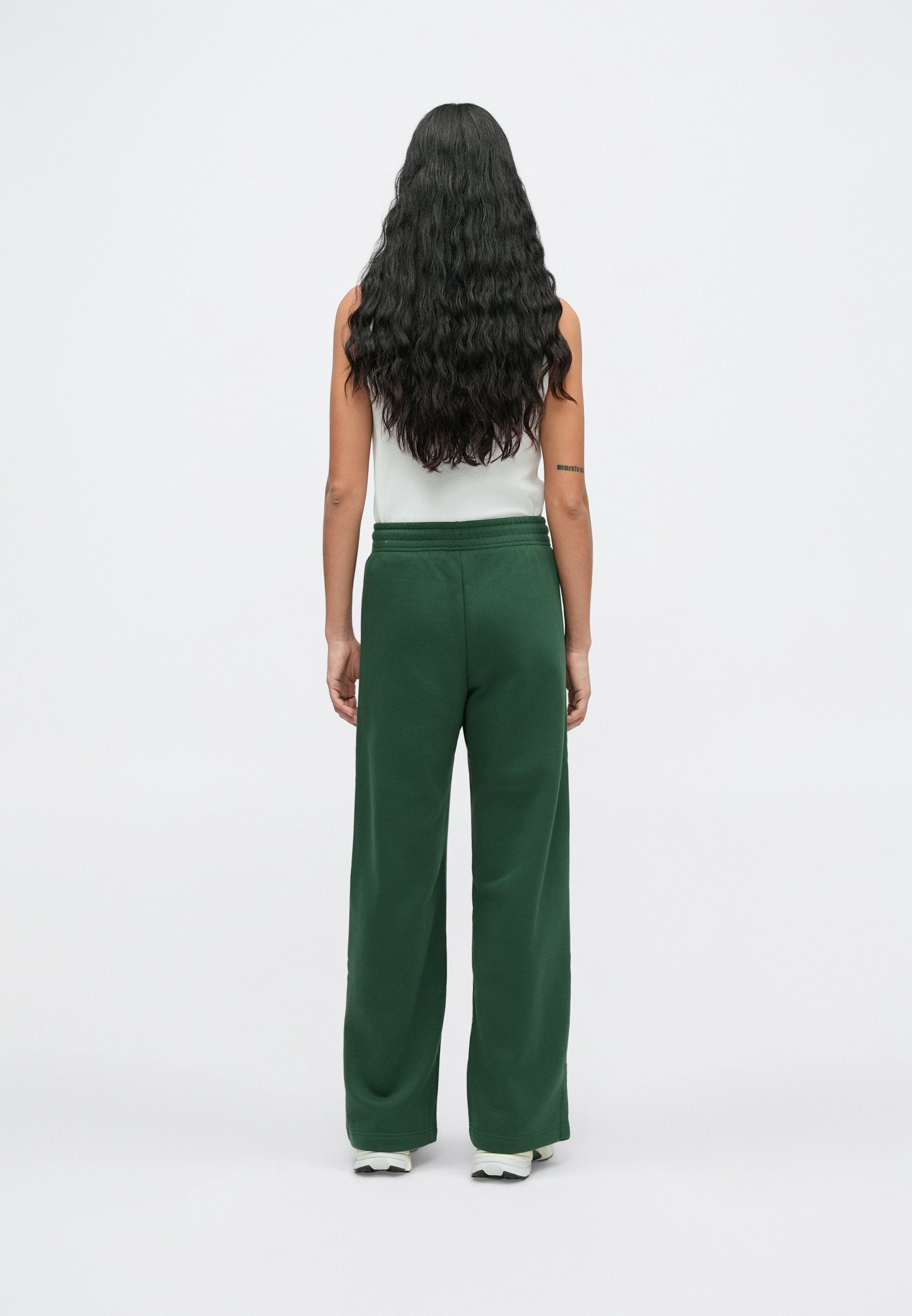 W NSW PHNX FLC HR PANT WIDE 2 - Tracksuit bottoms - fir/sail