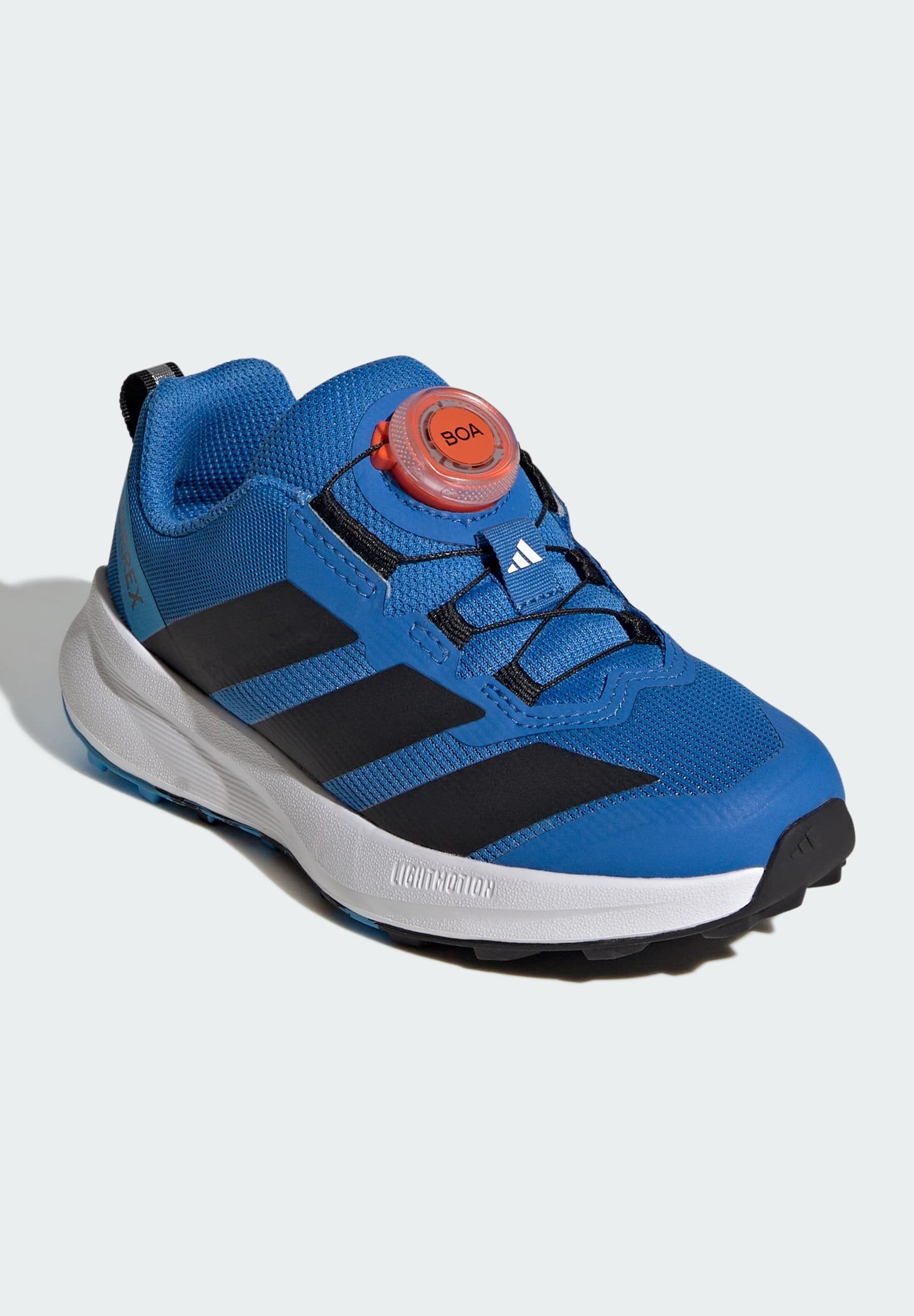 AGRAVIC UNISEX - Trail running shoes - semi impact orange/ray blue/core black