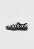 PREMIUM AUTHENTIC 44 EK - Skate shoes - black/marshmallow