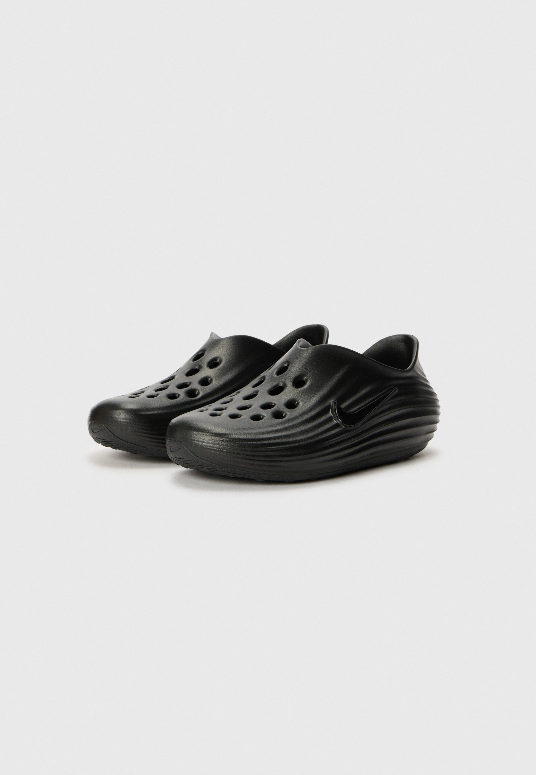 REACTX REJUVEN8 UNISEX - Slip-ons - black/black