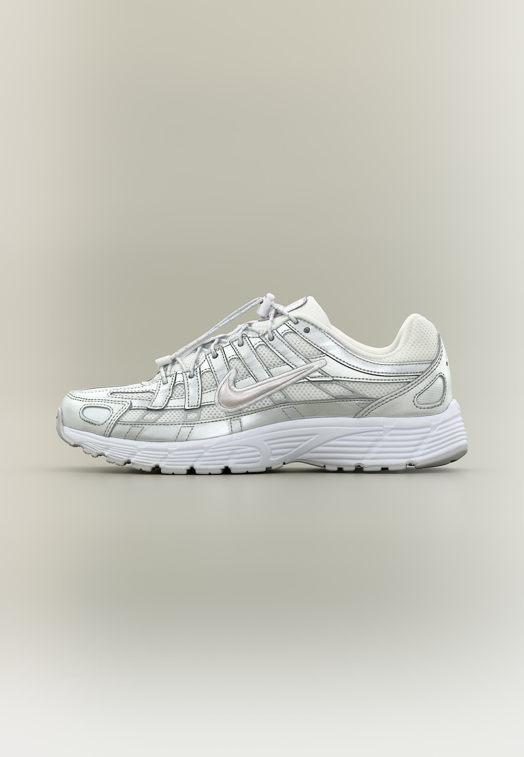 P 6000 UNISEX - Spor Ayakkabı - white/vast grey/metallic silver-coloured