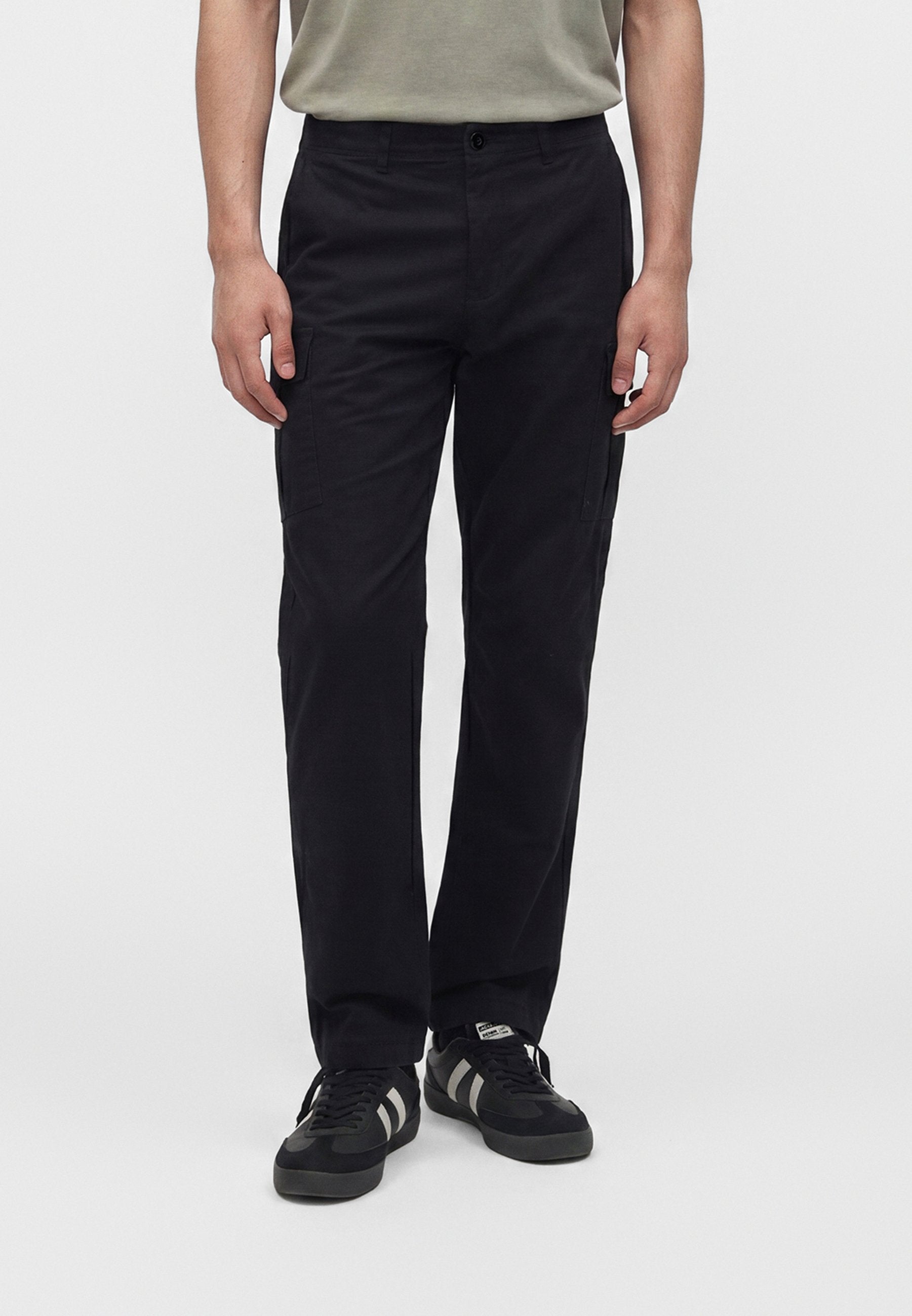 Cargo Relaxed Fit - Cargo trousers - black