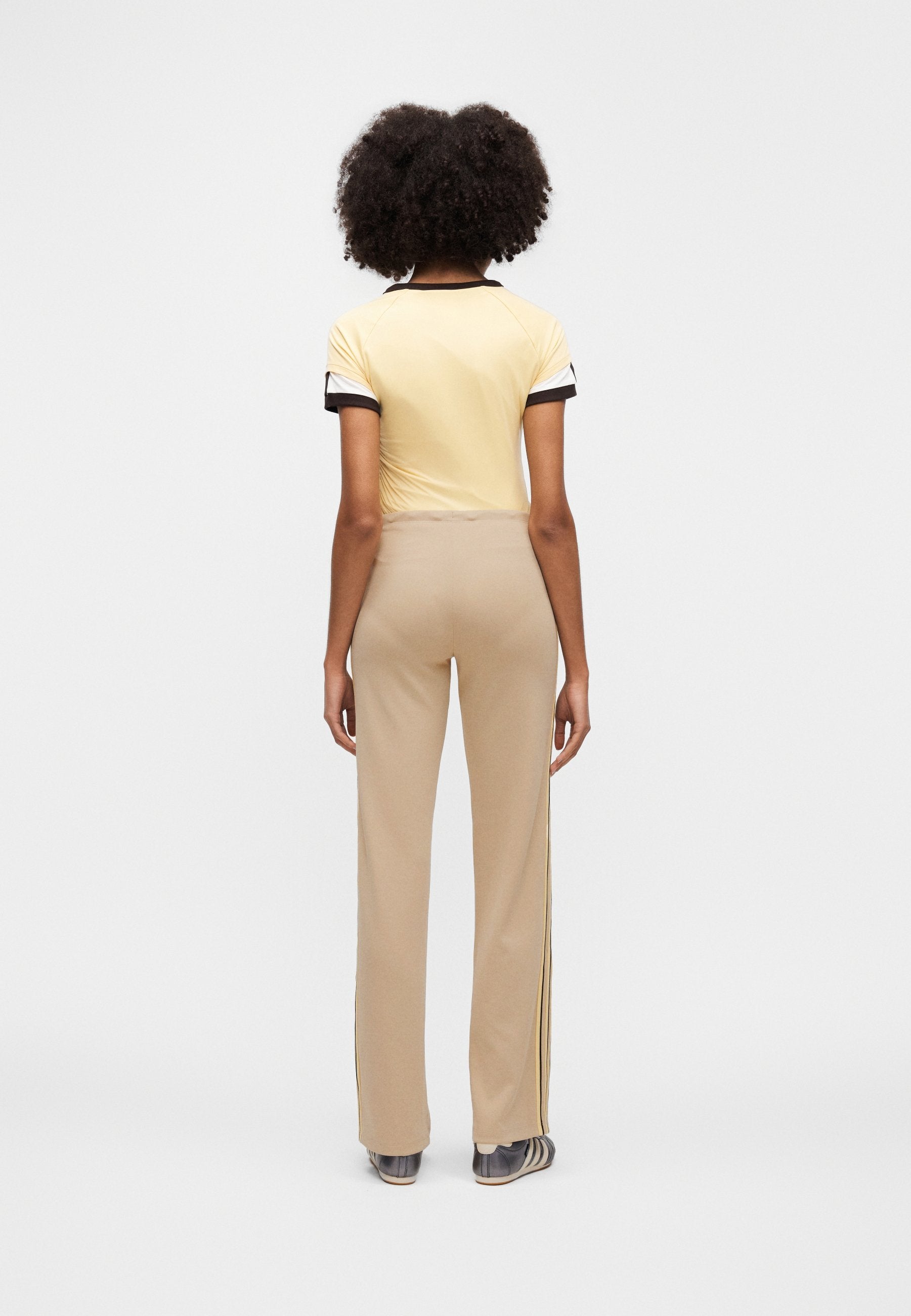 PANTALON DROIT - Bas de survêtement - kaki clair