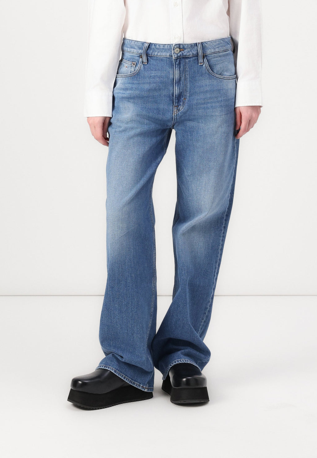JEANS DROIT DÉLAVÉ DÉCONTRACTÉ MIA - Jean coupe décontractée - denim medium