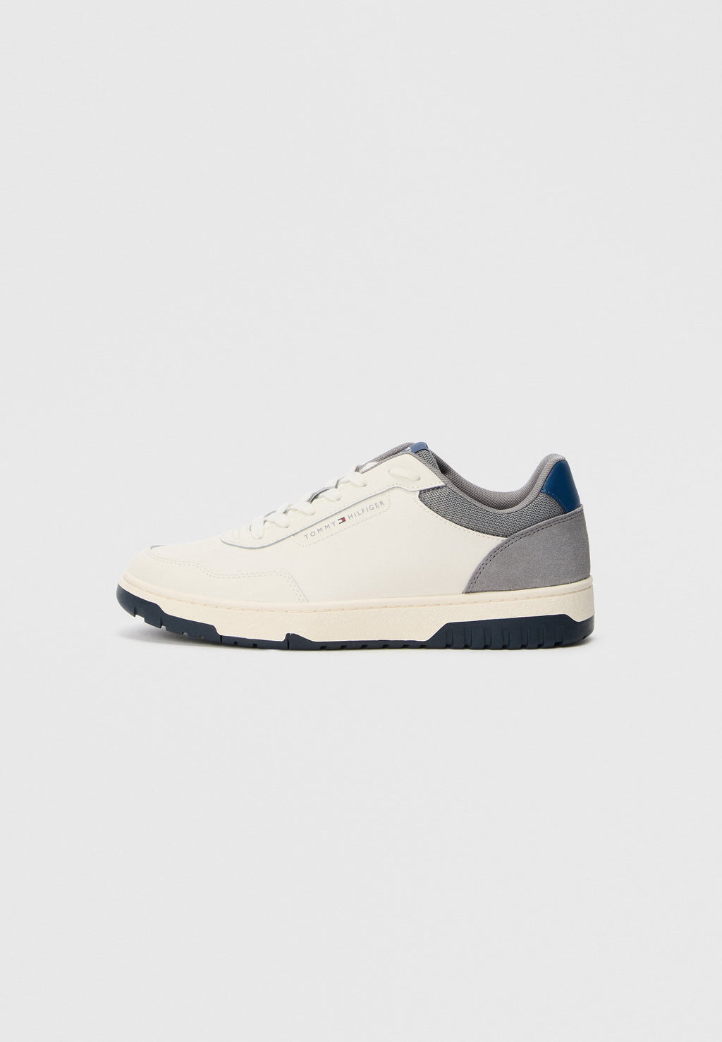 MIXED TEXTURE BASKETBALL TRAINERS WITH LEATHER - Trainers - universal grey