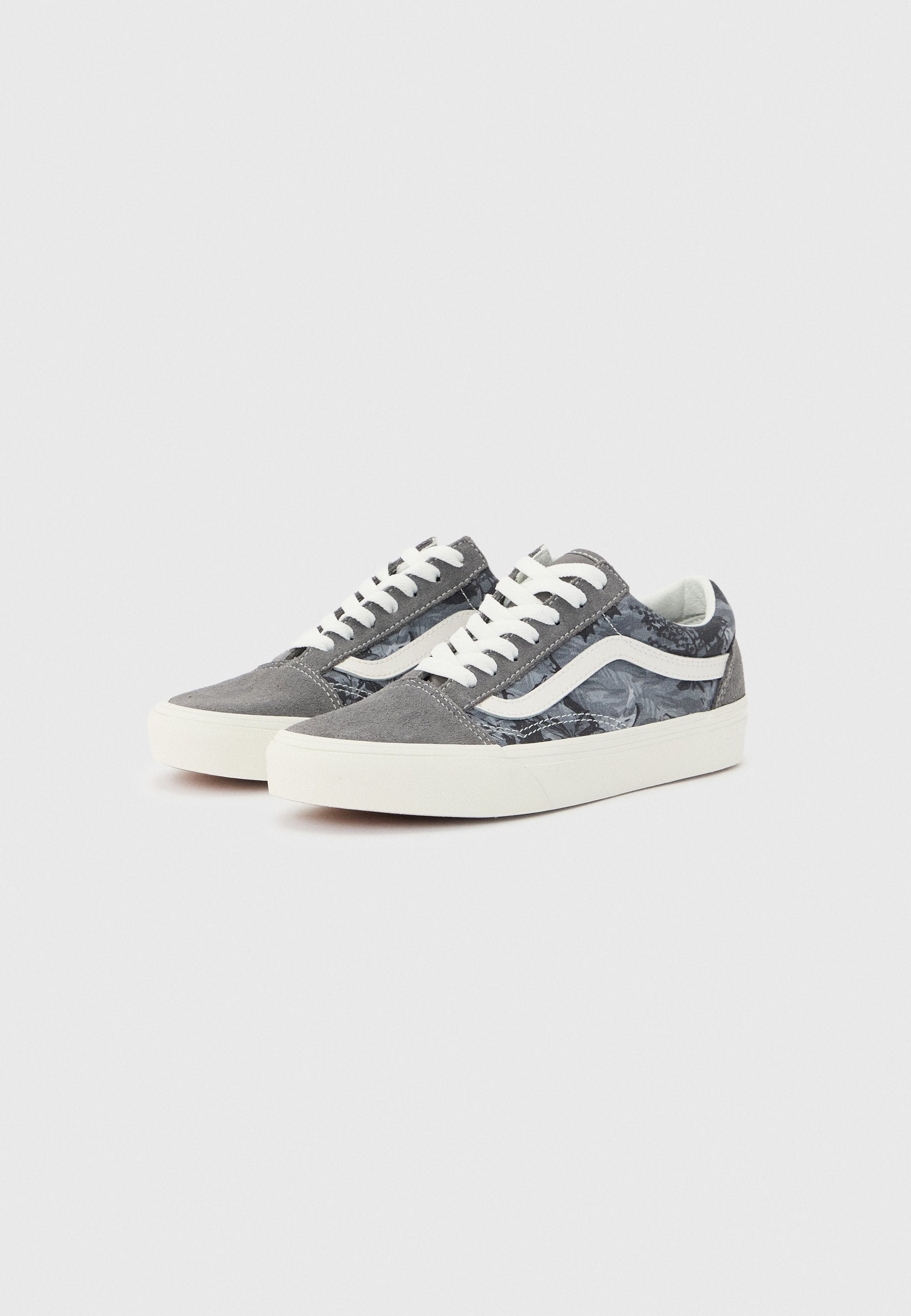 OLD SKOOL UNISEX - Skate shoes - gray