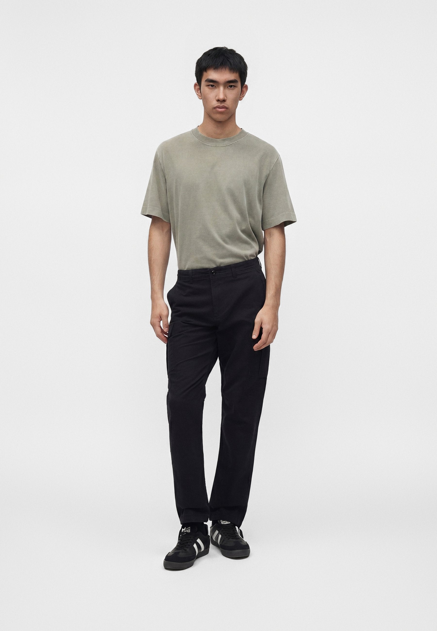 Cargo Relaxed Fit - Cargo trousers - black