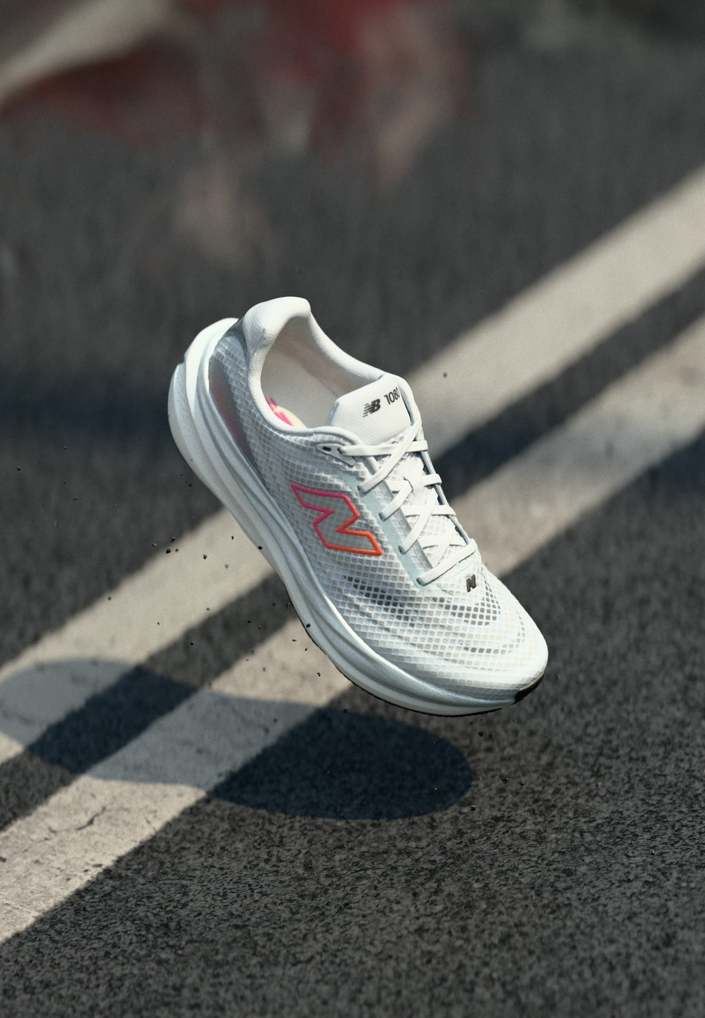 1080V15 - Trainers - white