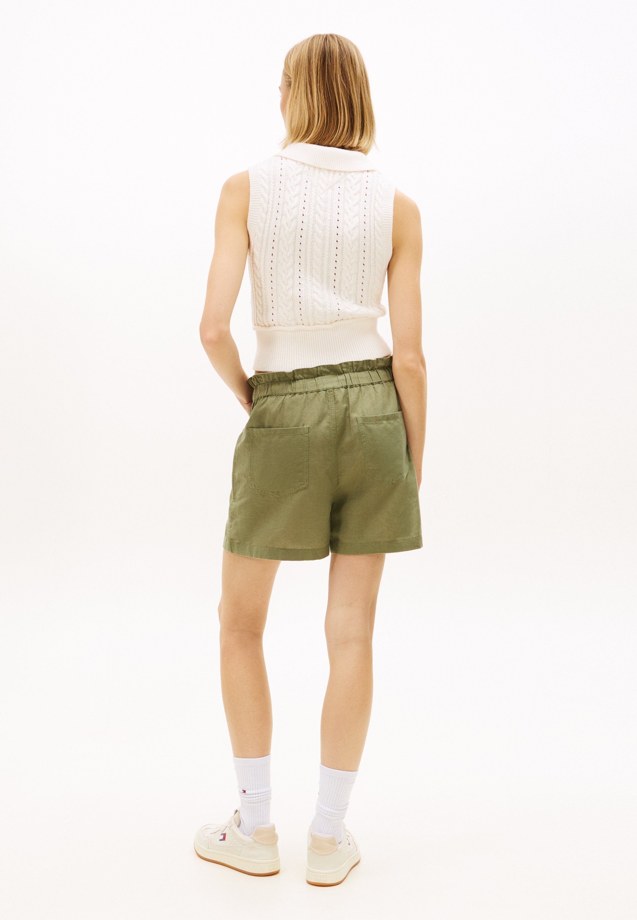 LINEN BLEND FIVE-POCKET SHORTS - Shorts - bay leaf