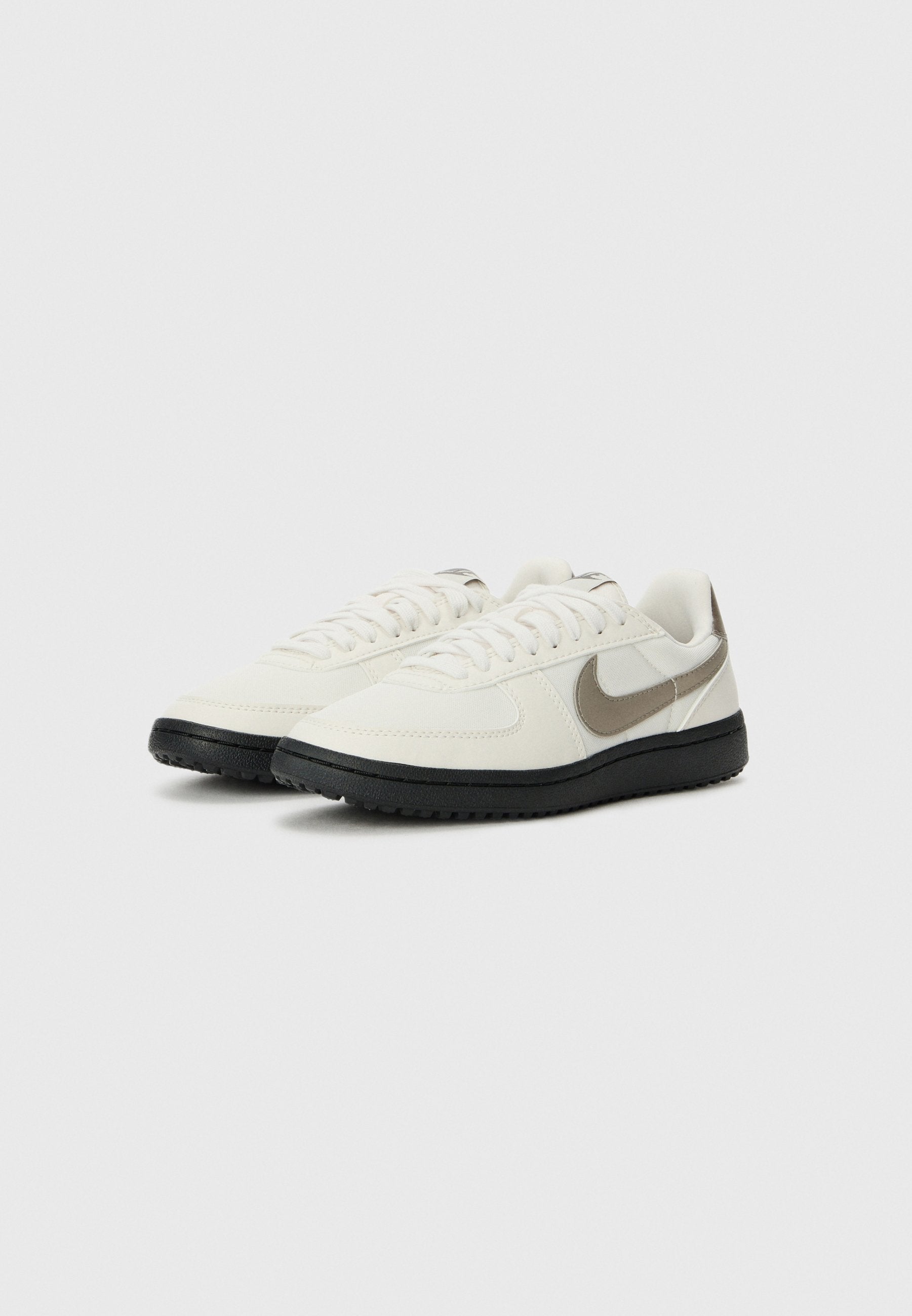 FIELD GENERAL - Trainers - off-white/black