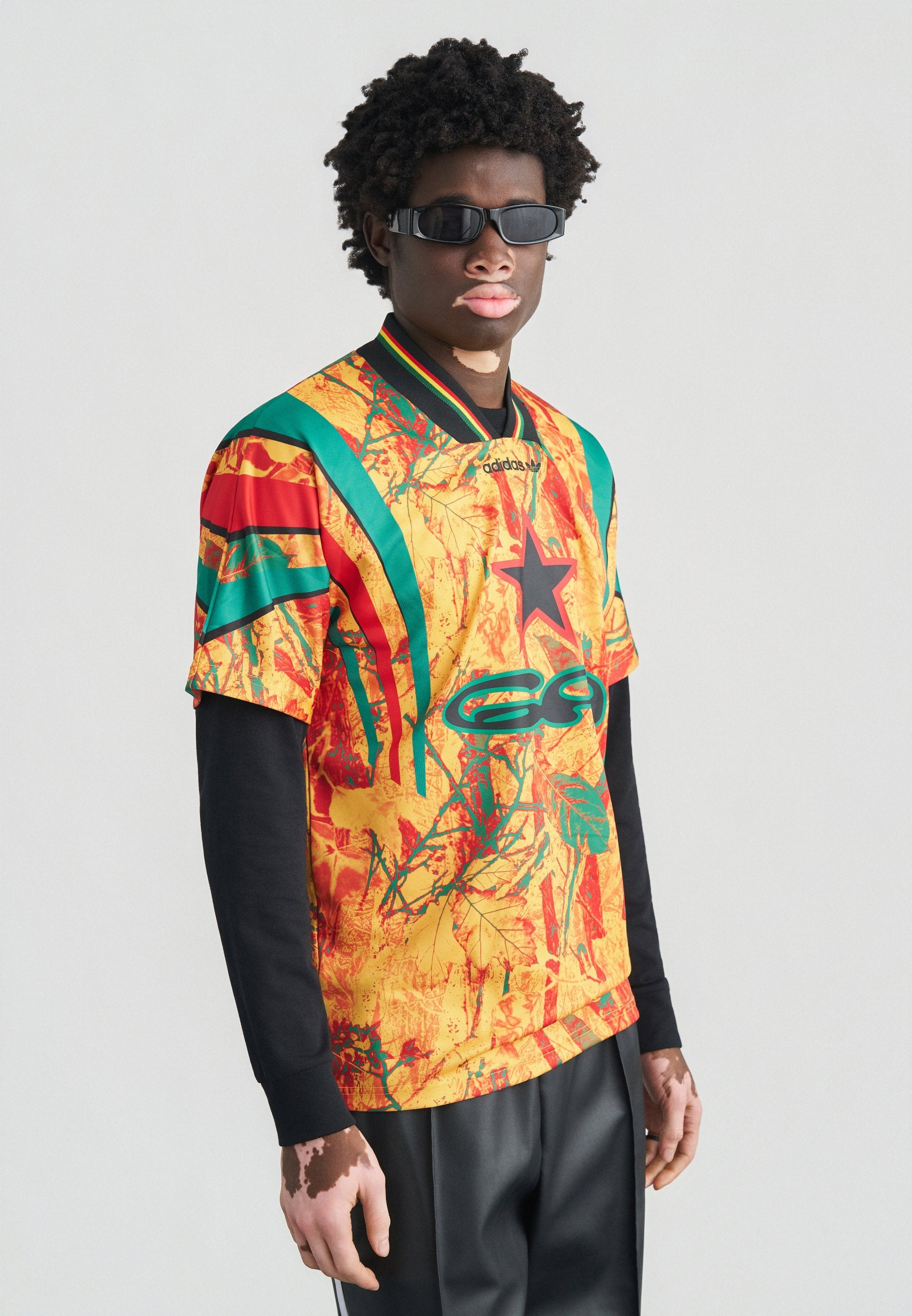 GRAPHIC - Print T-shirt - green/yellow/better scarlet