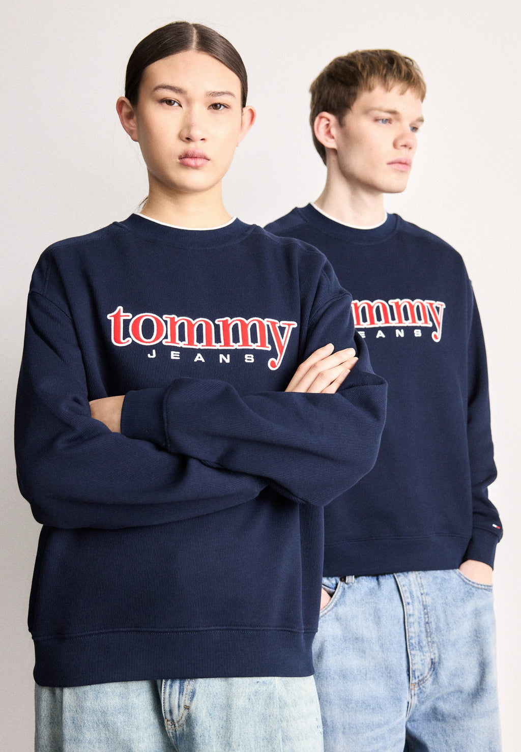 90S LOGO APPLIQUÉ FLEECE SWEATSHIRT - سترة - أزرق داكن ليلي