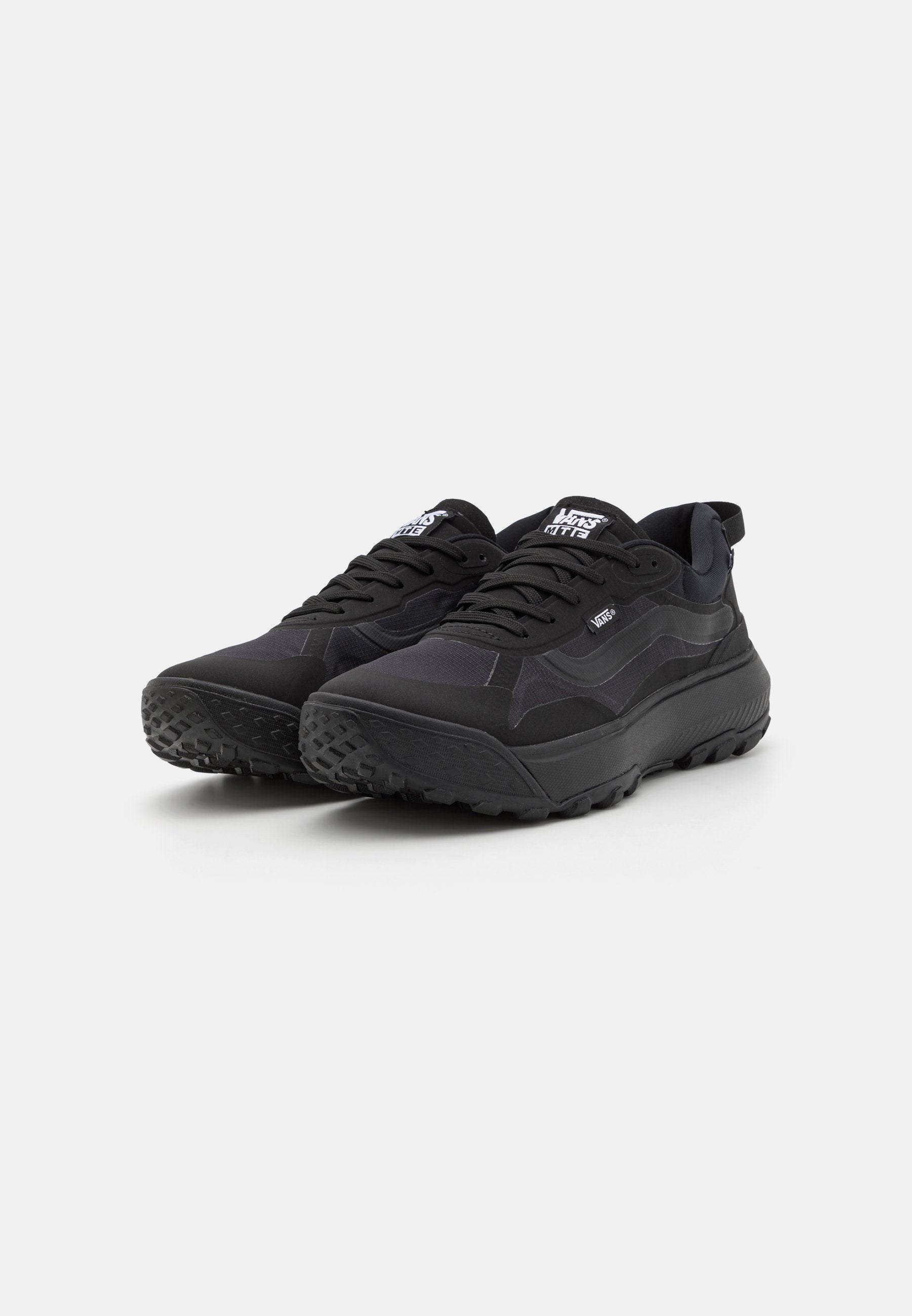 MTE CROSSPATH UNISEX - Trainers - black