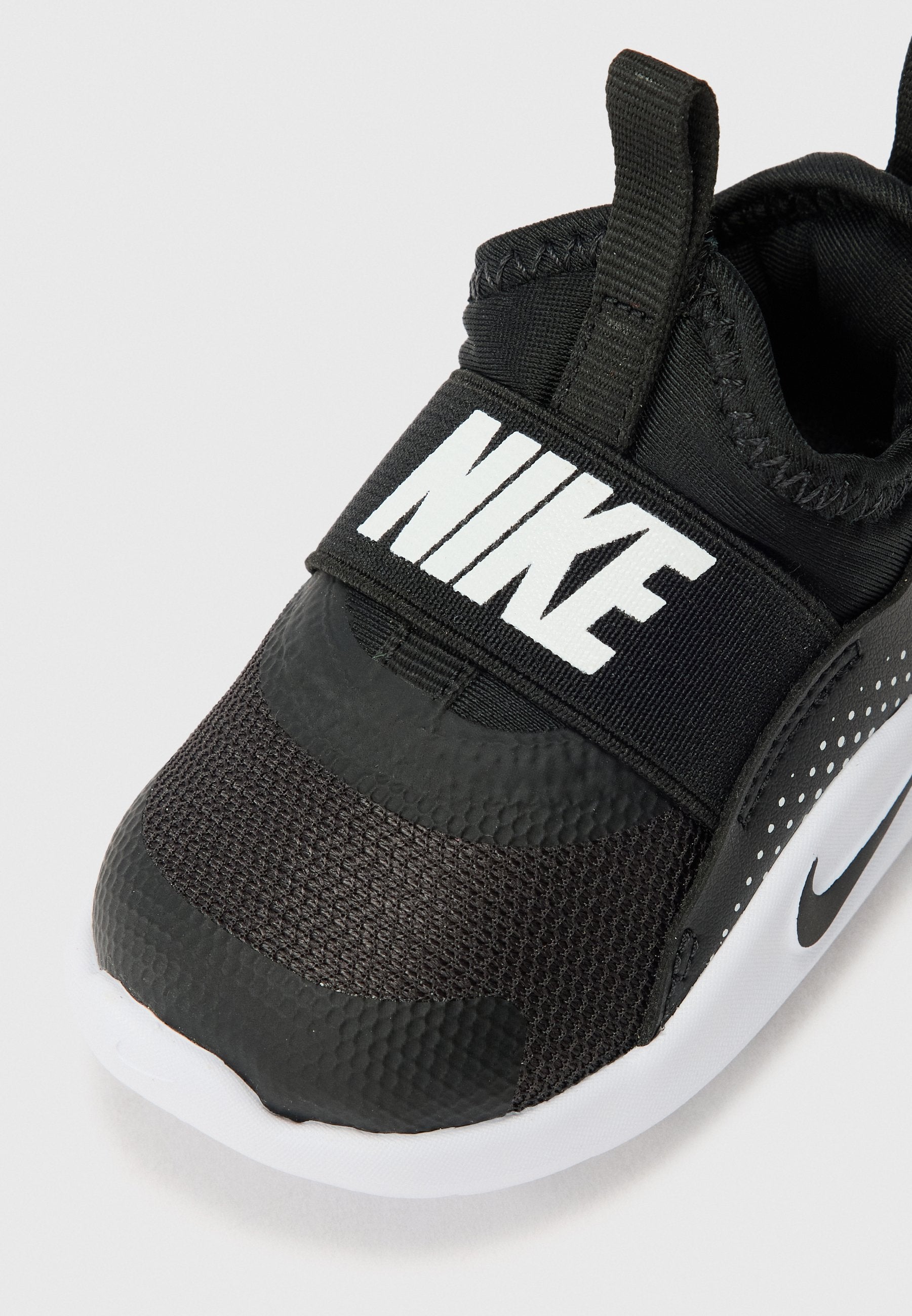 FLEX RUNNER UNISEX - Road running shoes - black/white