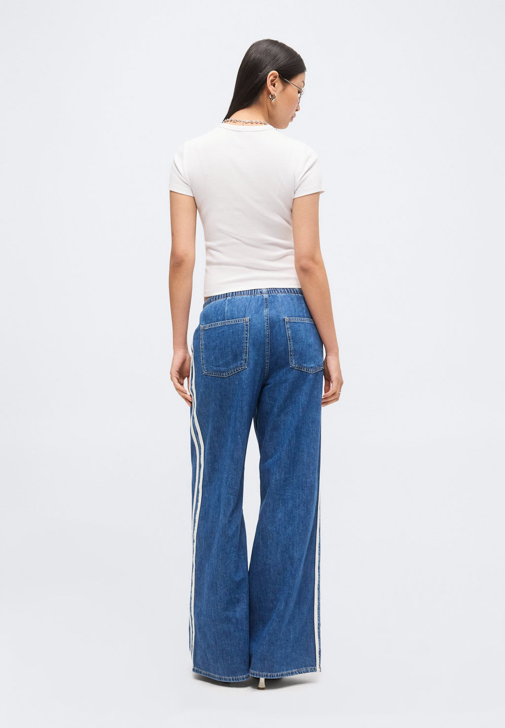 SUPERLIGHT SIDE STRIPE - Wide Leg - medium wash