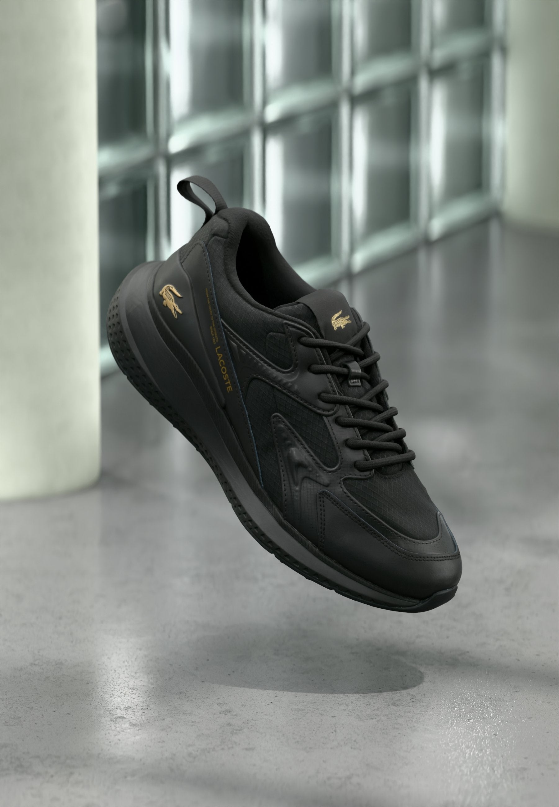L003 EVO - Trainers - black/gold-coloured