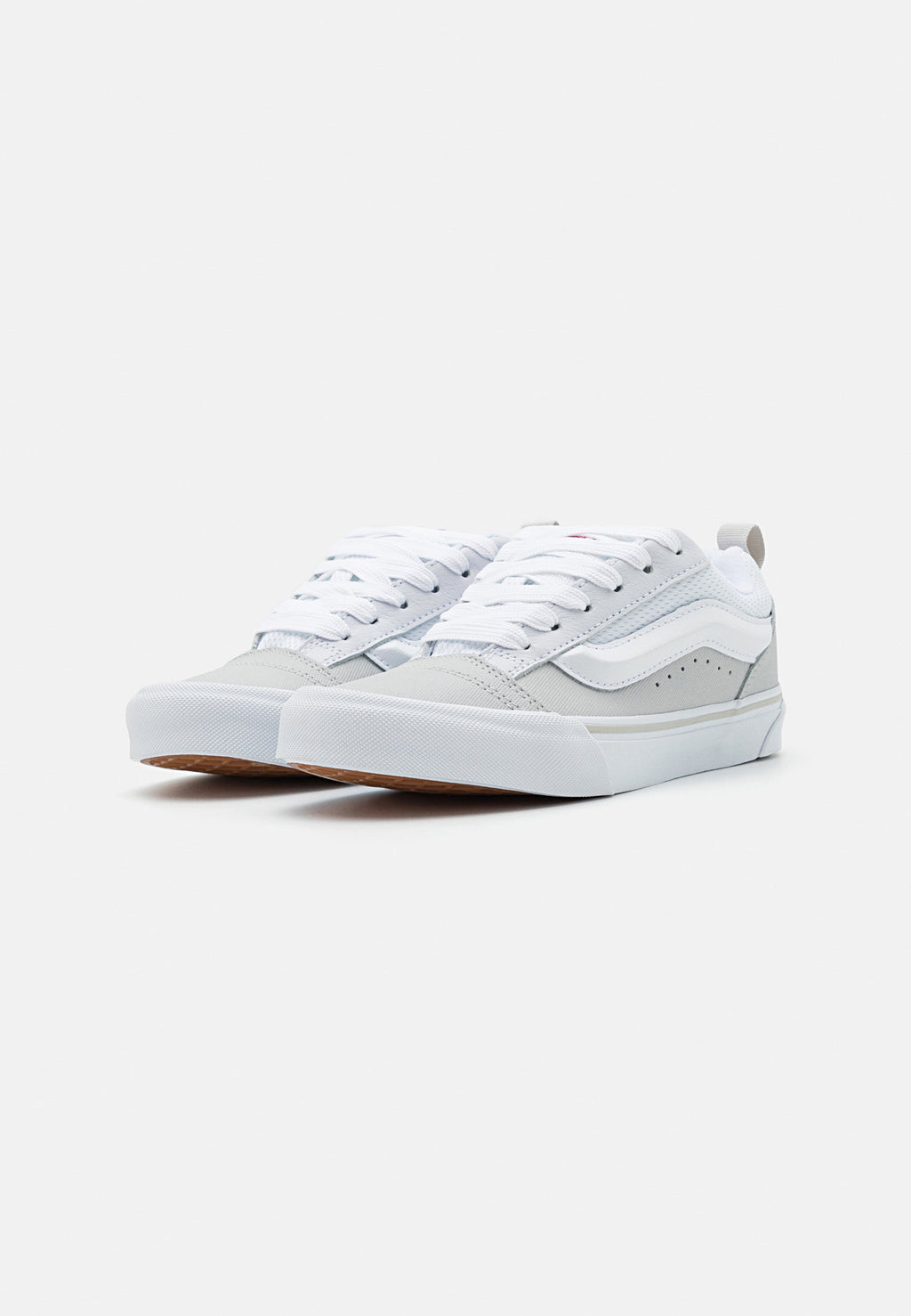 KNU SKOOL UNISEX - Skate shoes - white/red