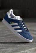 GAZELLE UNISEX - Trainers - colleiate navy/white/gold-coloured metallic
