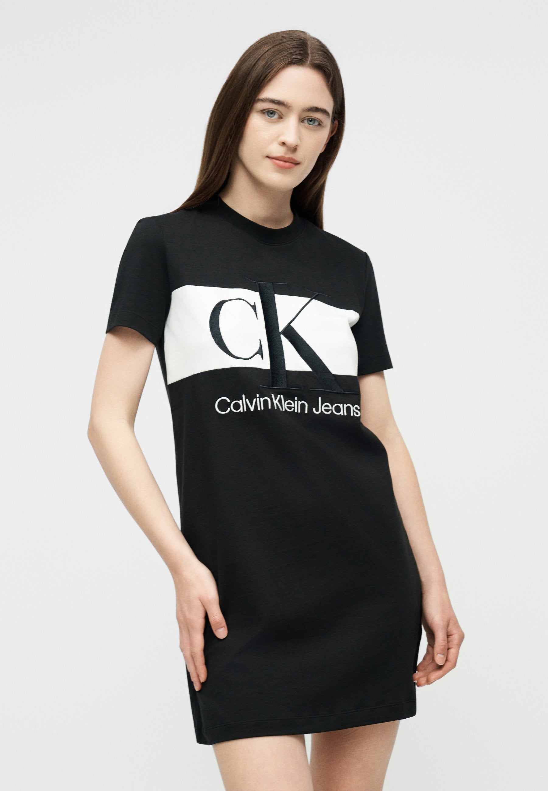 BLOCKING - T-Shirt Dress - black