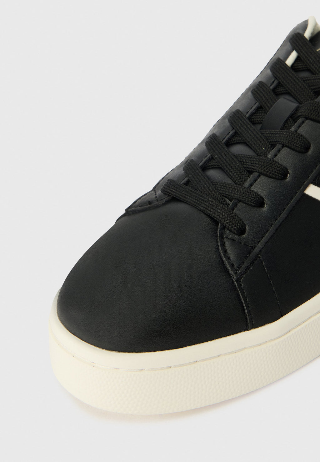Trainers - black/off-white