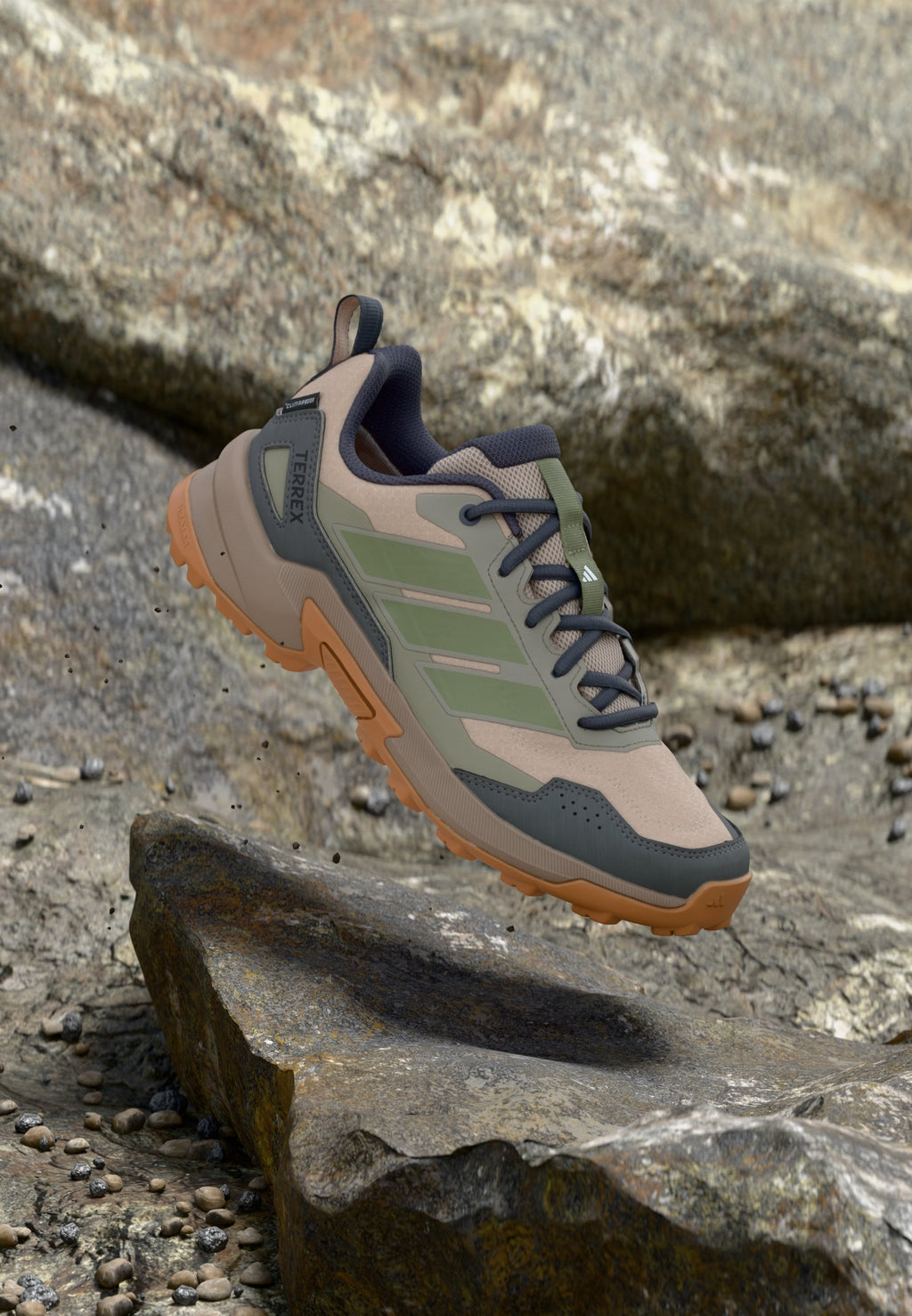 EASTRAIL 3 - Hiking shoes - taupe/tent green/clay