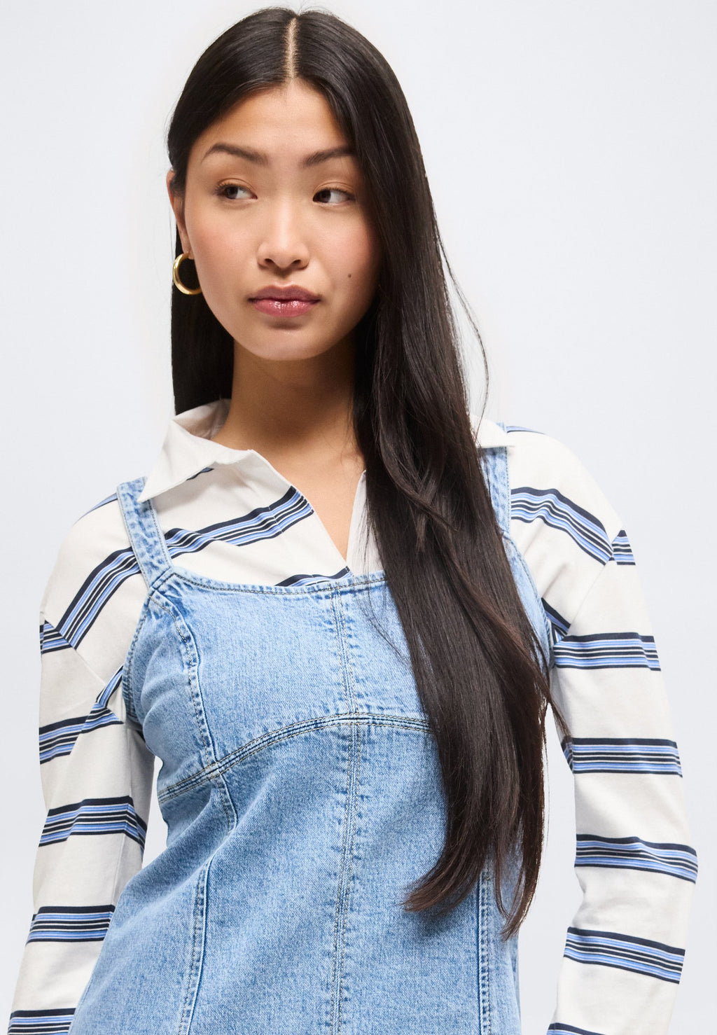 PANELED MINI DRESS - Denim dress - medium wash