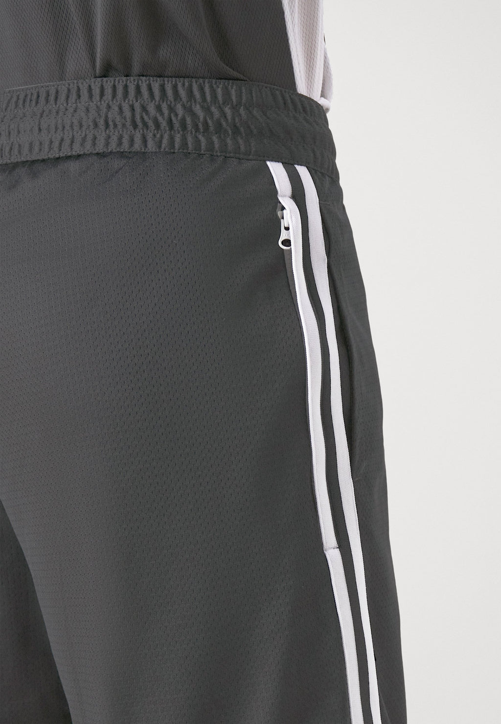 DNA SHORT - Sports shorts - black/white
