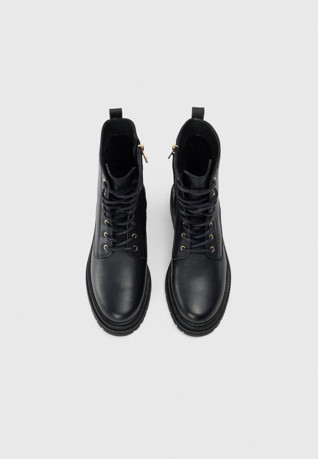 Lace-up ankle boots - black