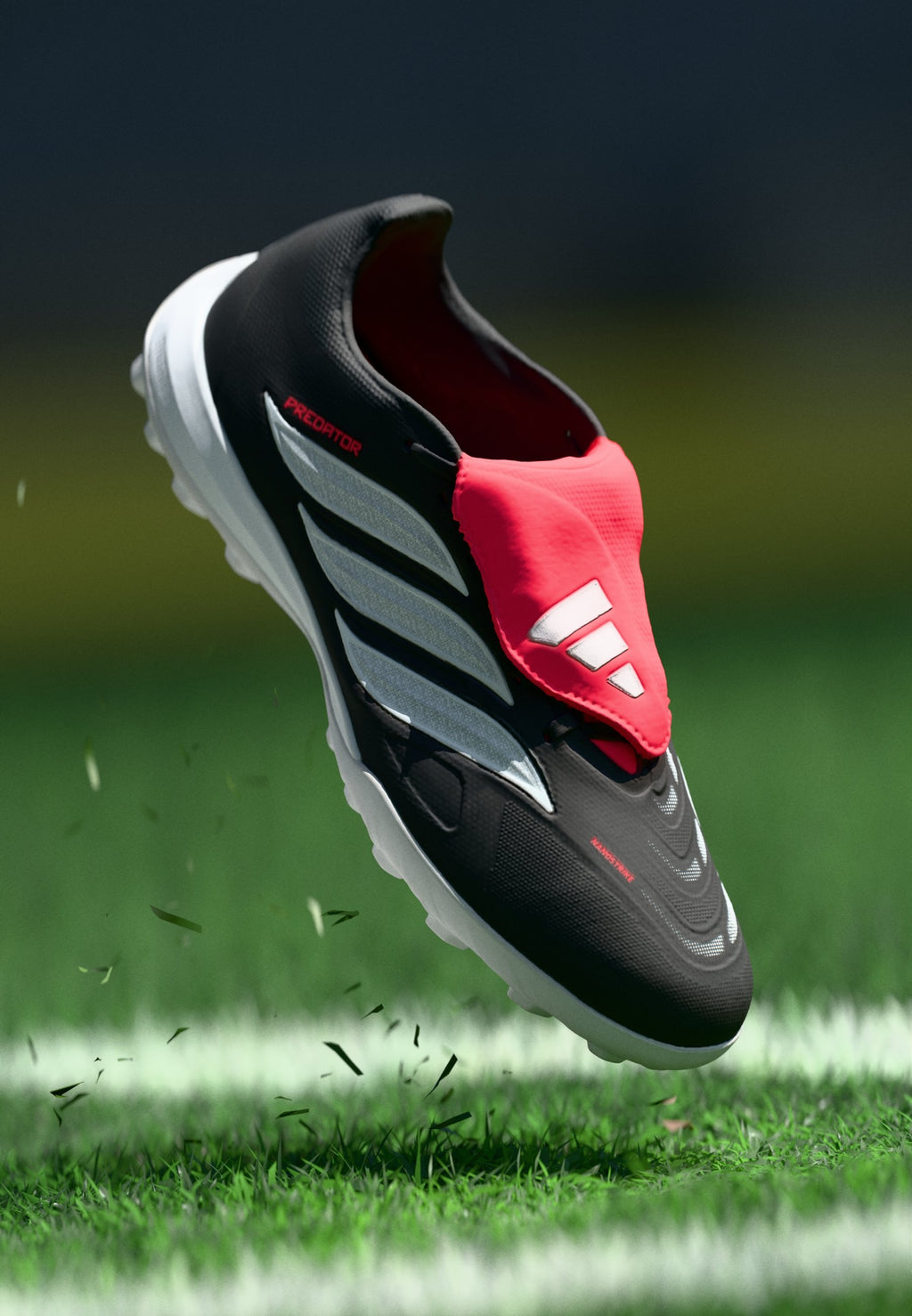 PREDATOR LEAGUE FOLD-OVER TONGUE - Turf football boots - core black/footwear white/lucid red