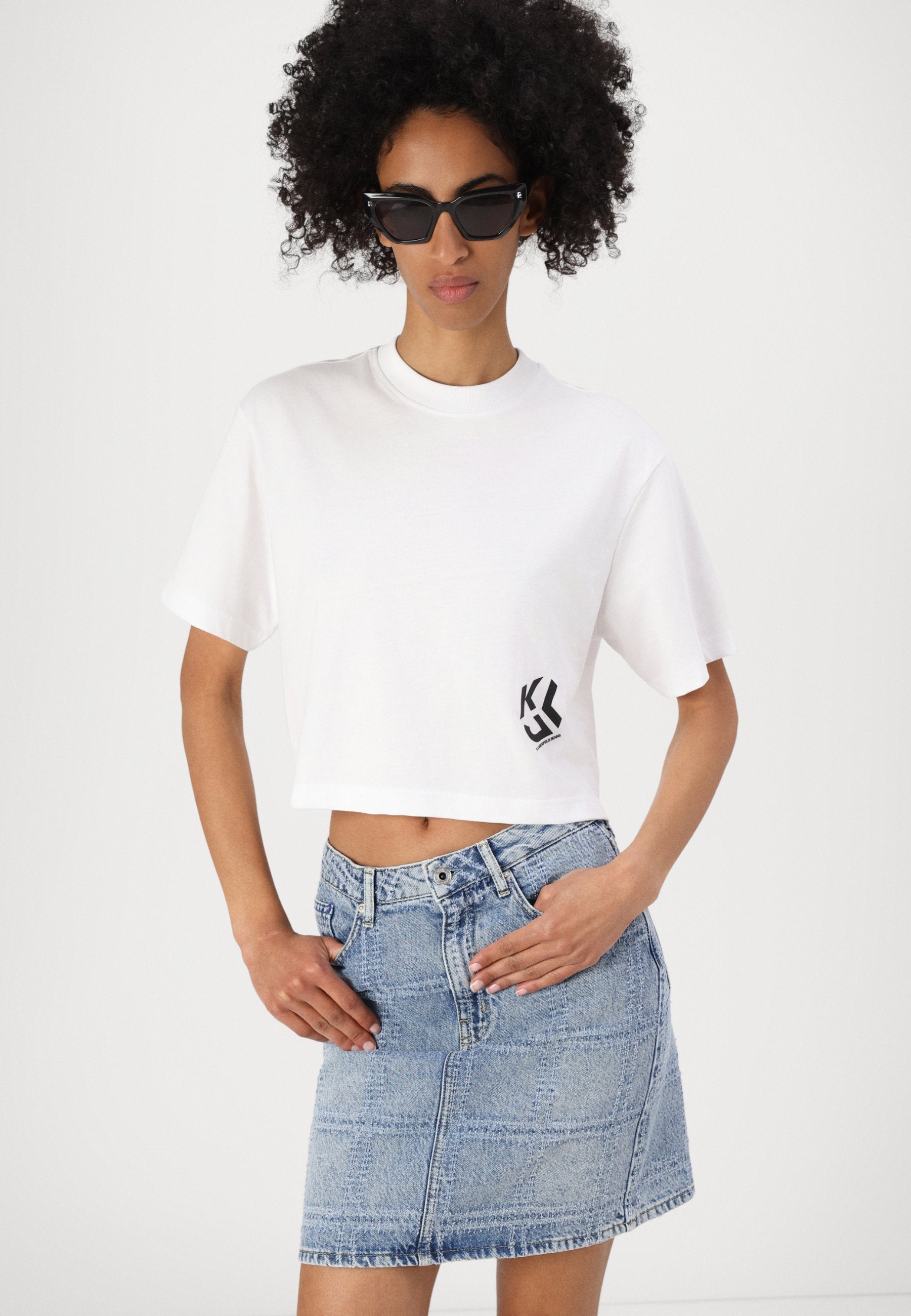 CROPPED MONOGRAM TEE - Basic T-shirt - white