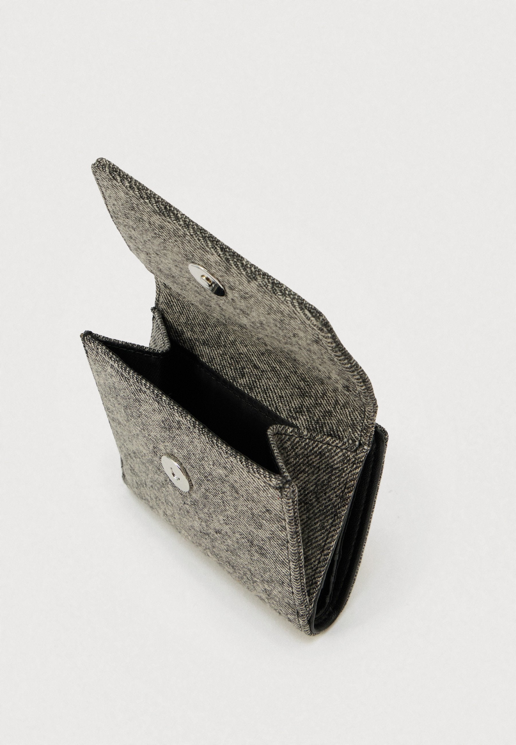 Wallet - washed black