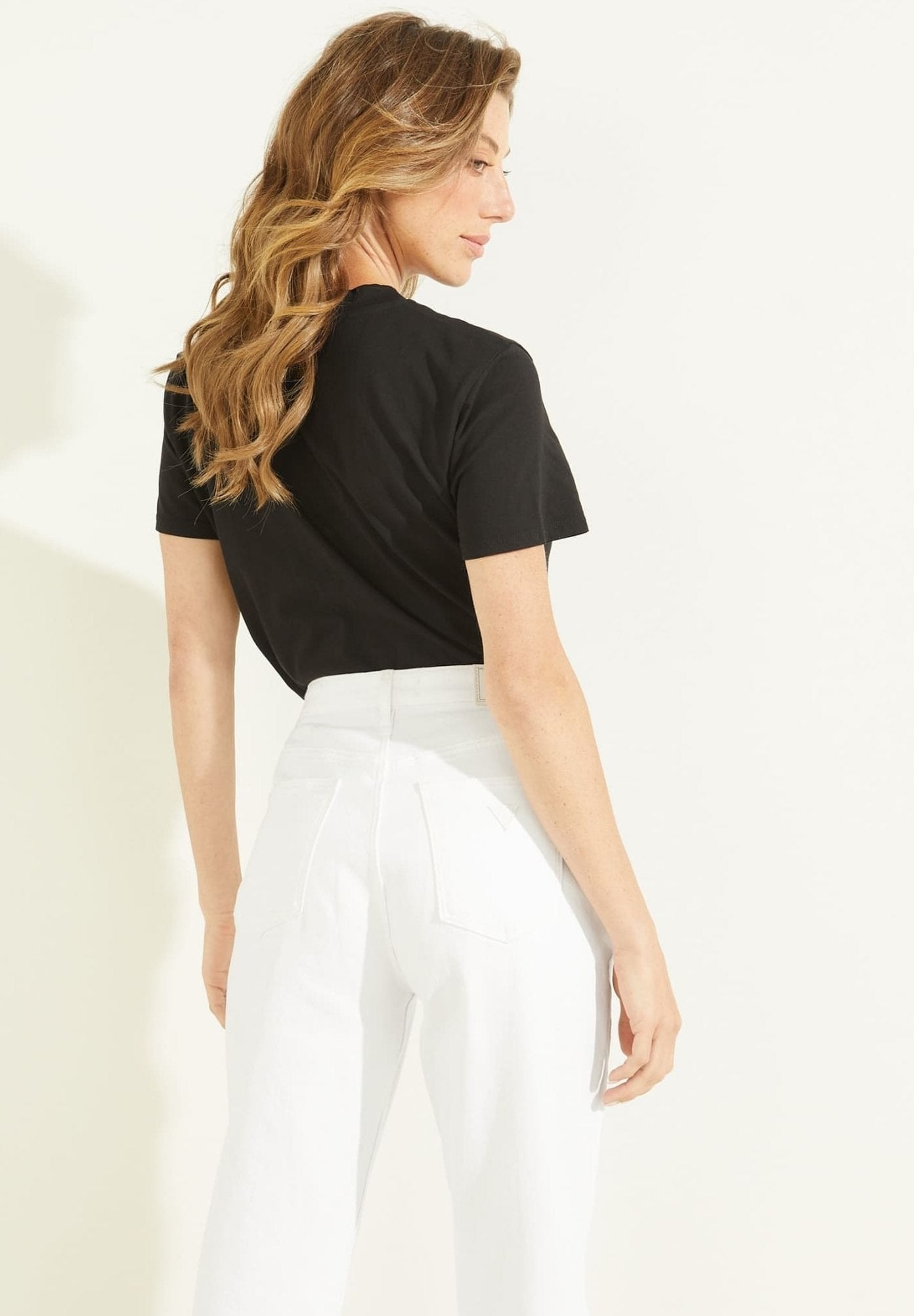 CLASSIC LOGO TEE - Print T-shirt - schwarz