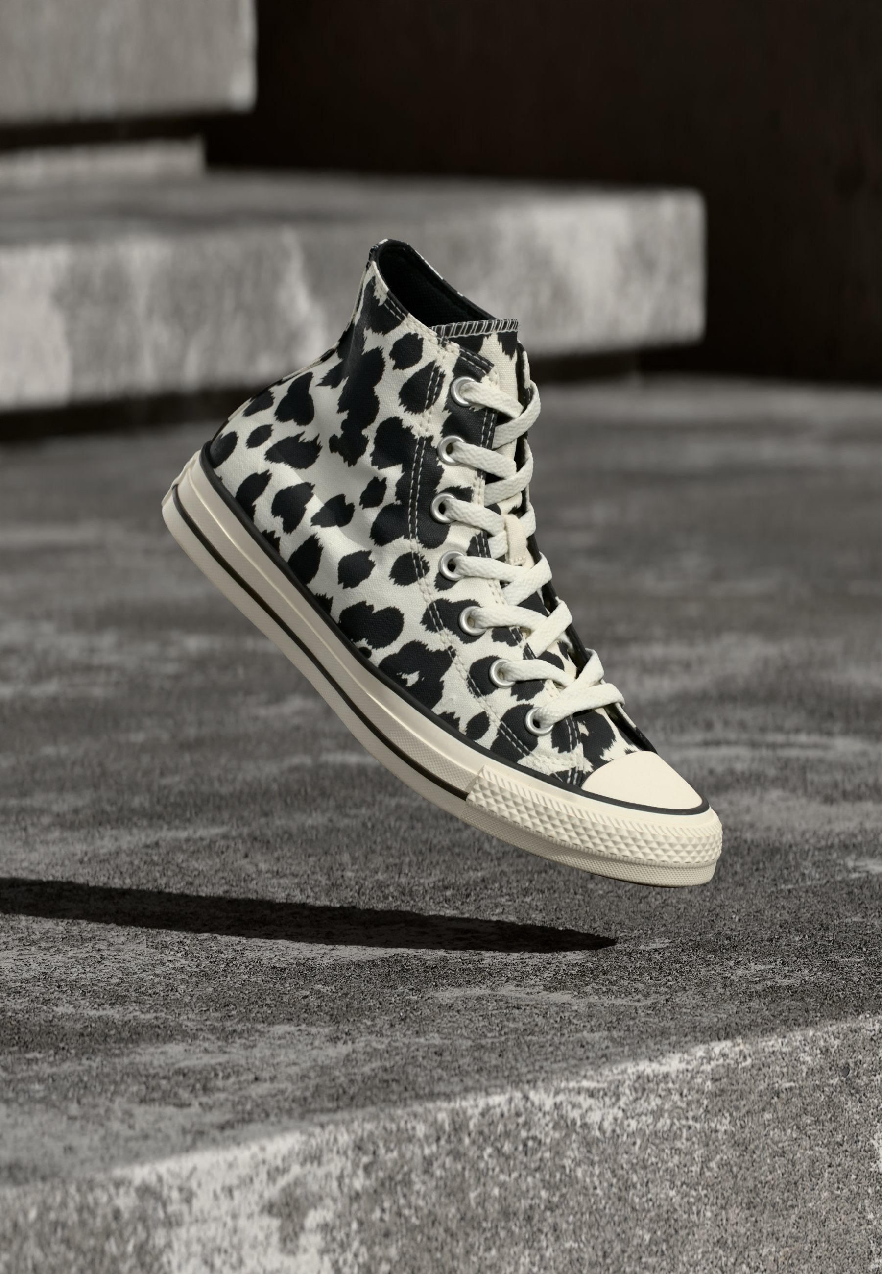 CHUCK TAYLOR ALL STAR - High-top trainers - black/egret