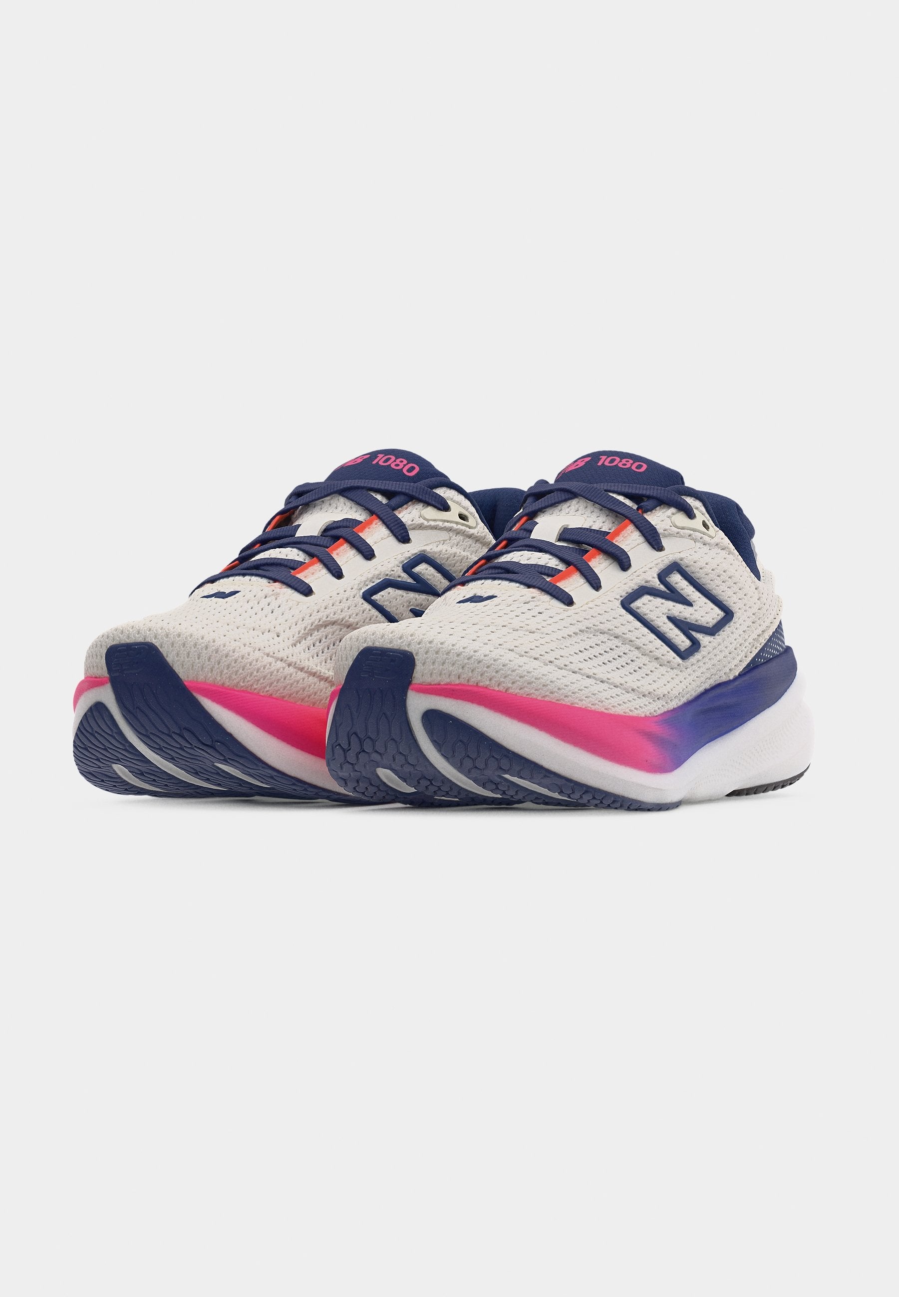 1080V15 - Trainers - sea salt