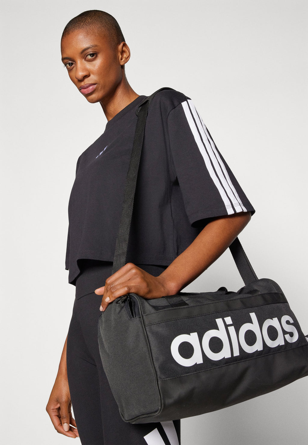 ESSENTIALS 3 STRIPES LOOSE - Print T-shirt - black/white