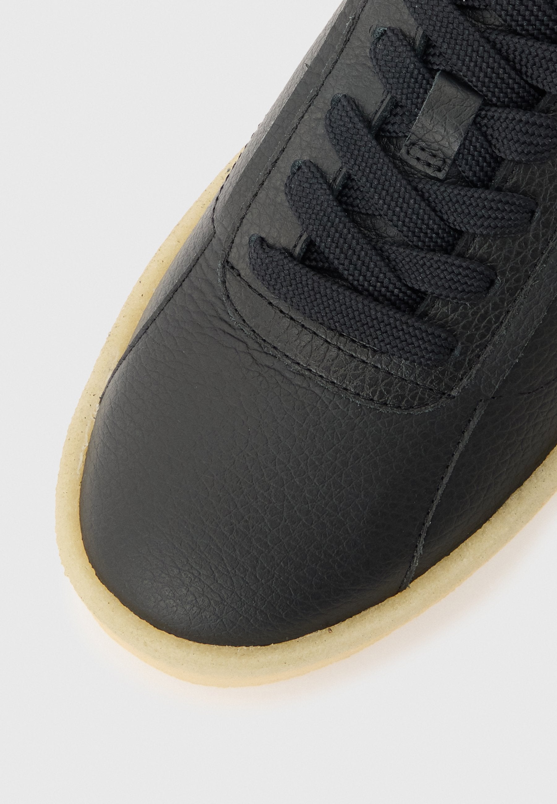PRODIGY - Trainers - black