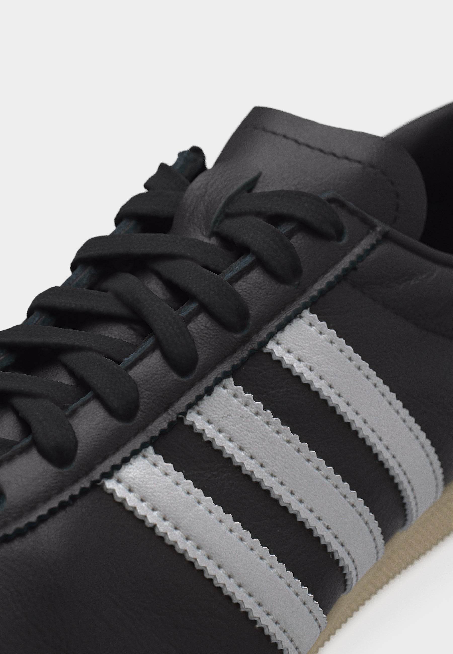 PARIS - Trainers - core black/silver-coloured metallic/cream white