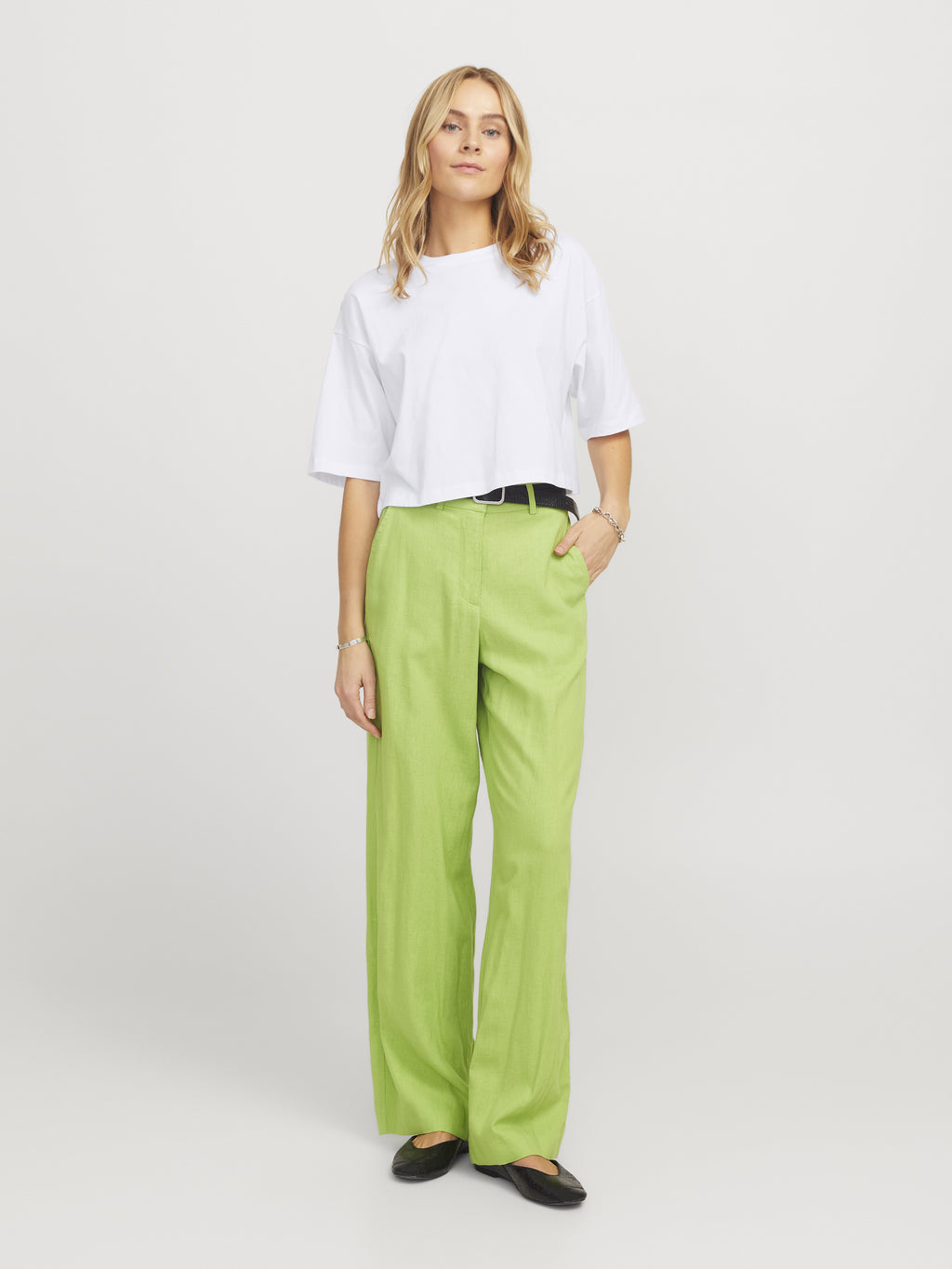 JXANDREA LOOSE CROPPED TEE - Basic T-shirt - bright white