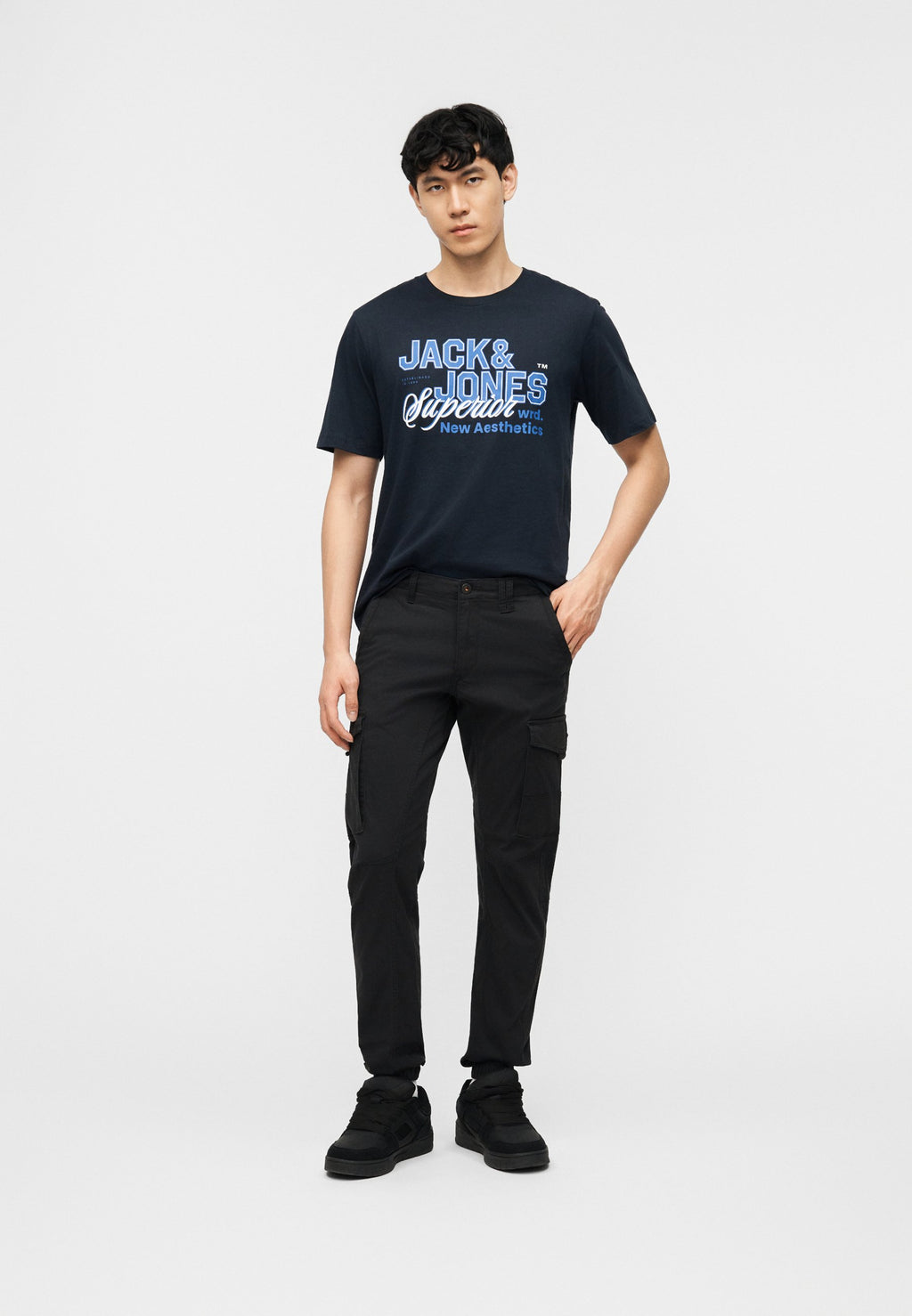 Cargo trousers - black