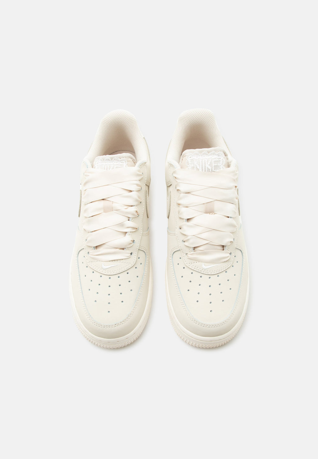 AIR FORCE 1 RETRO PRM SE - أحذية - شوفان/عاجي باهت