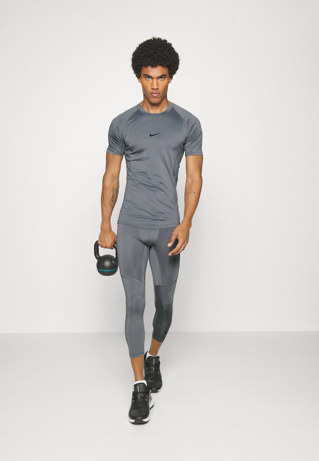 Sports T-shirt - smoke grey/black