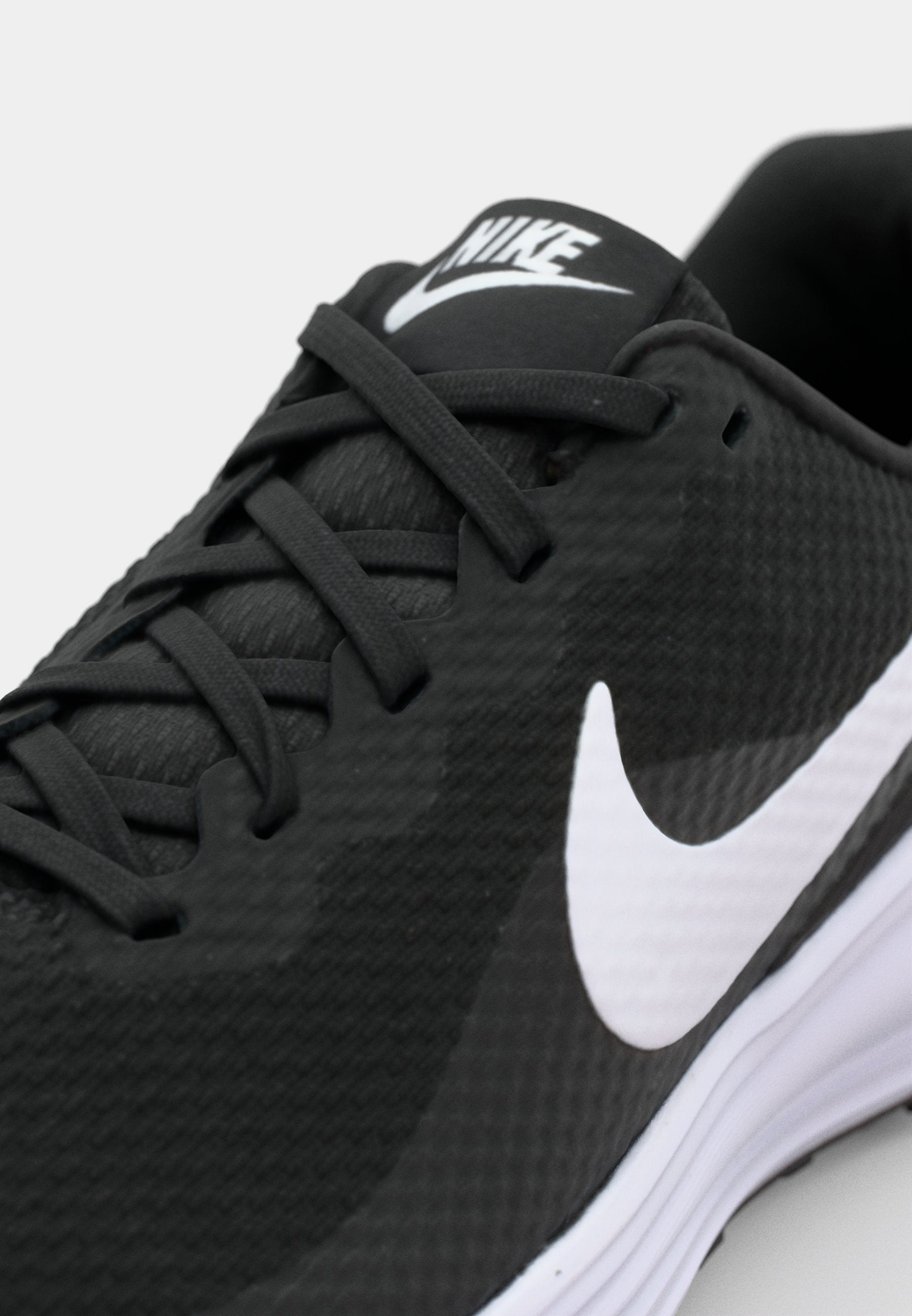 REVOLUTION 8 - Road running shoes - black/white