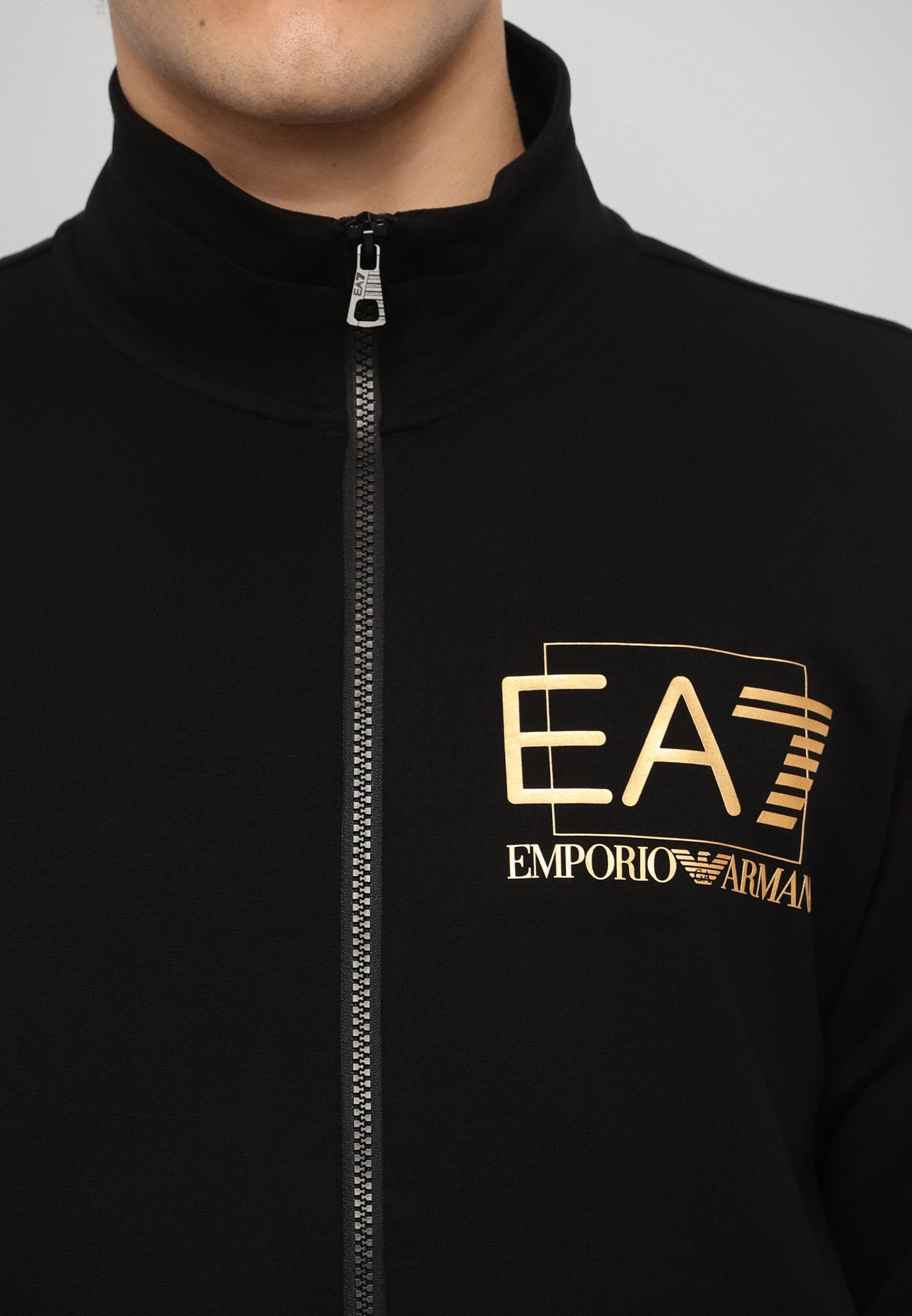 TRAIN VISIBILITY - Tracksuit - black/gold-coloured